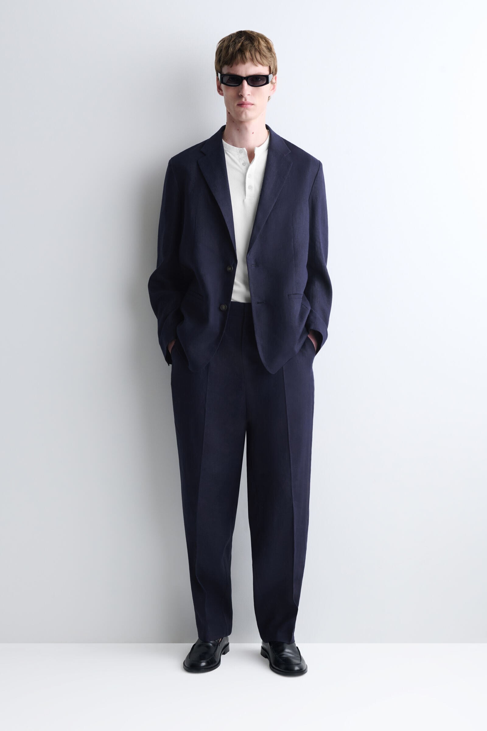 RELAXED LINEN TAPERED TROUSERSNAVY