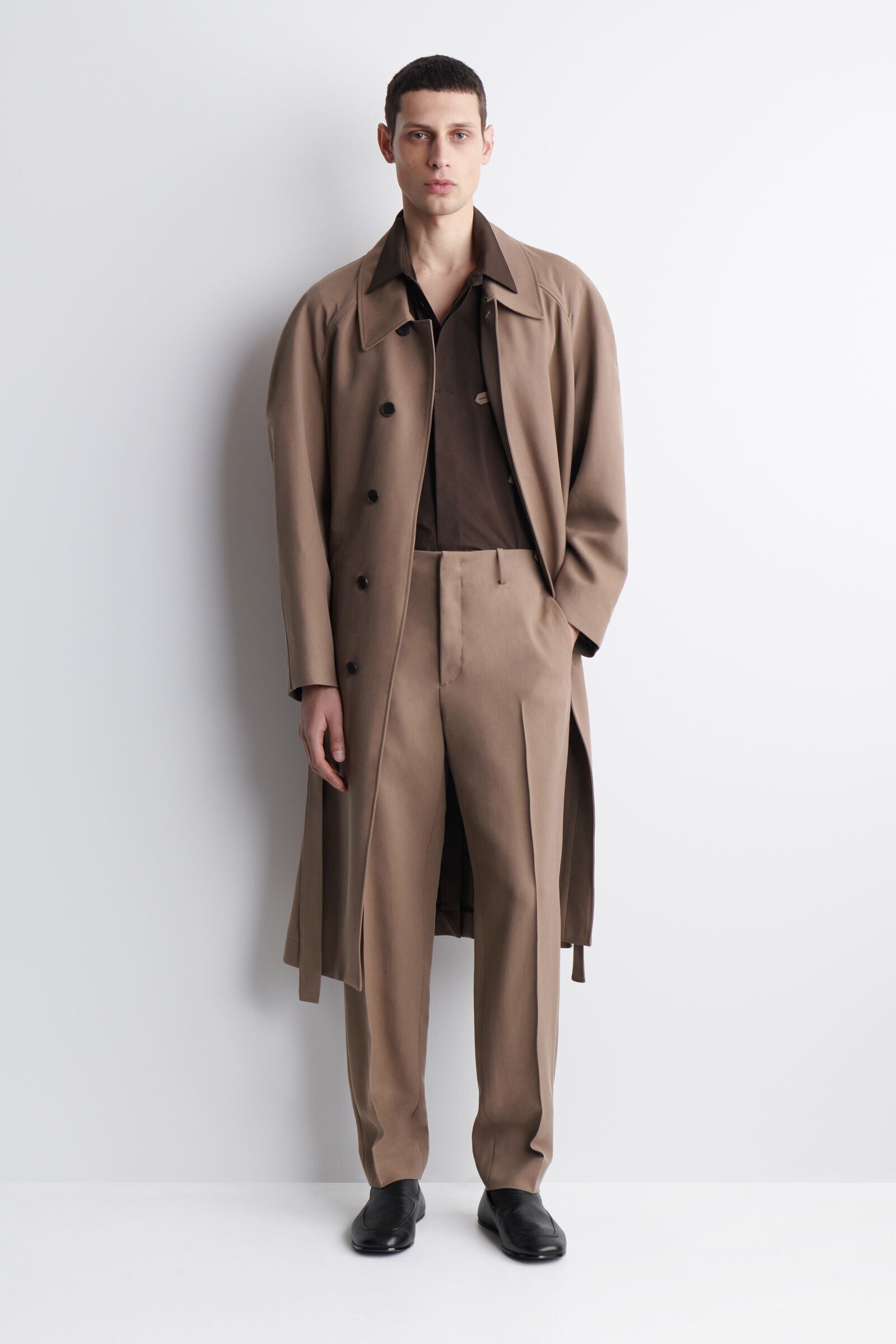 FLUID TWILL SLIM-FIT TROUSERSBISCUIT
