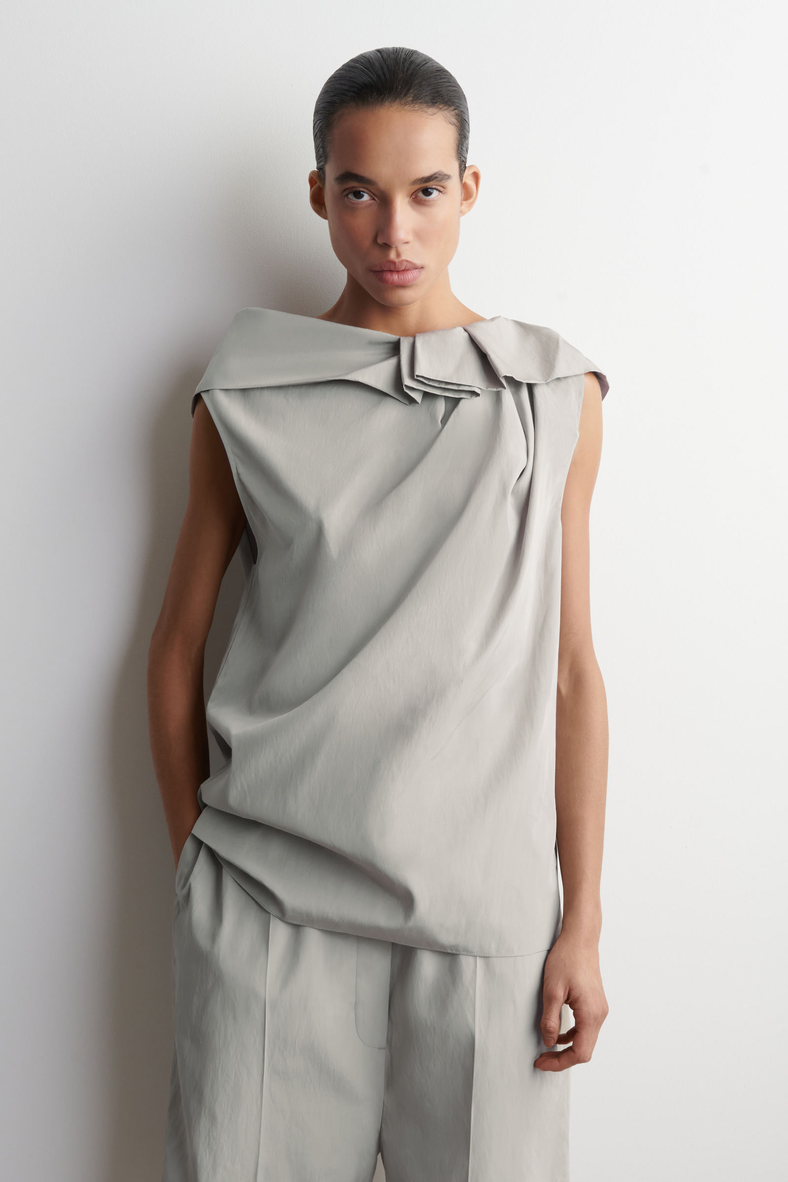 OVERSIZED DRAPED TOPDOVE GREY