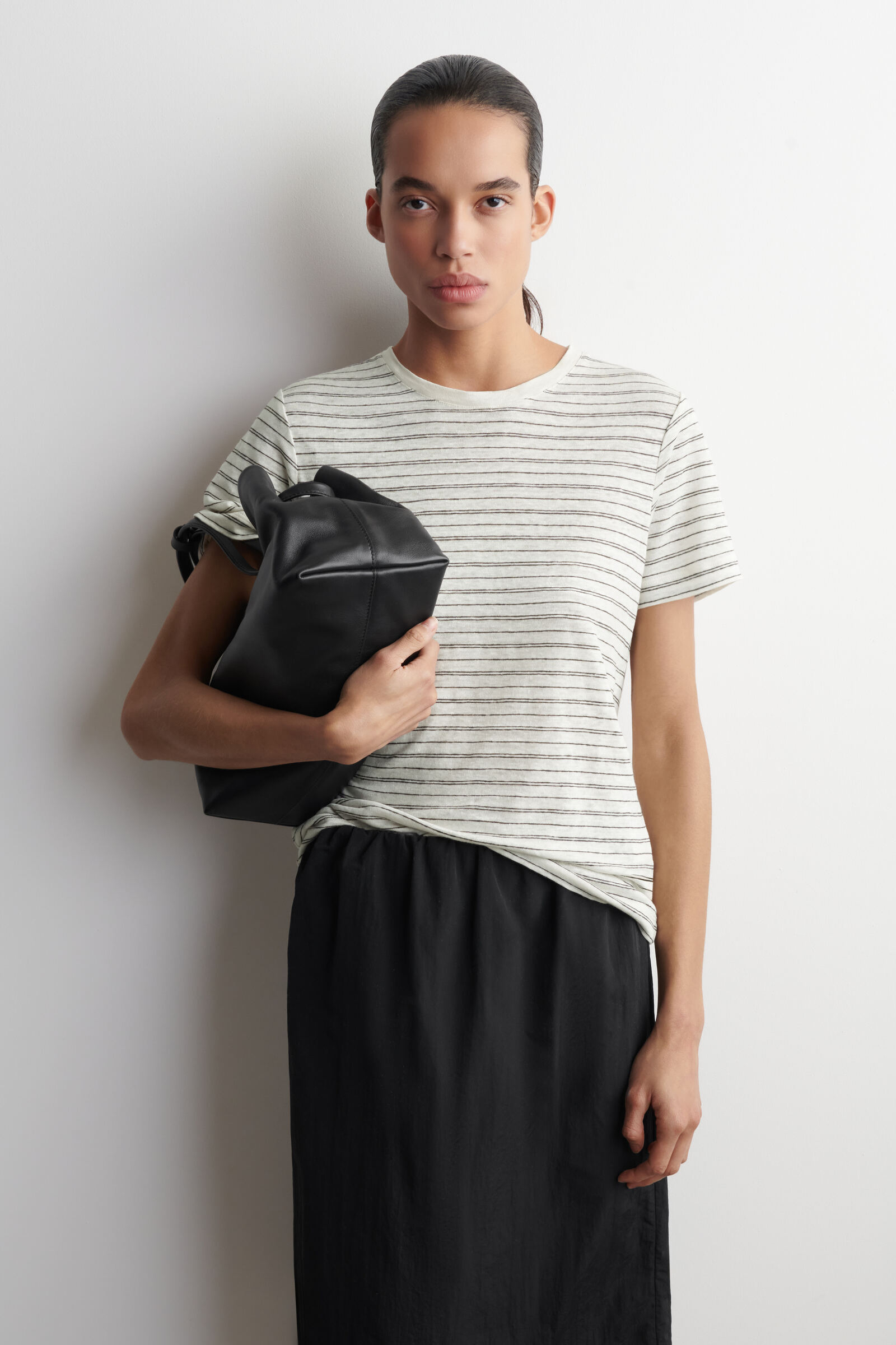 CREW-NECK LINEN T-SHIRTWHITE / BROWN / STRIPED