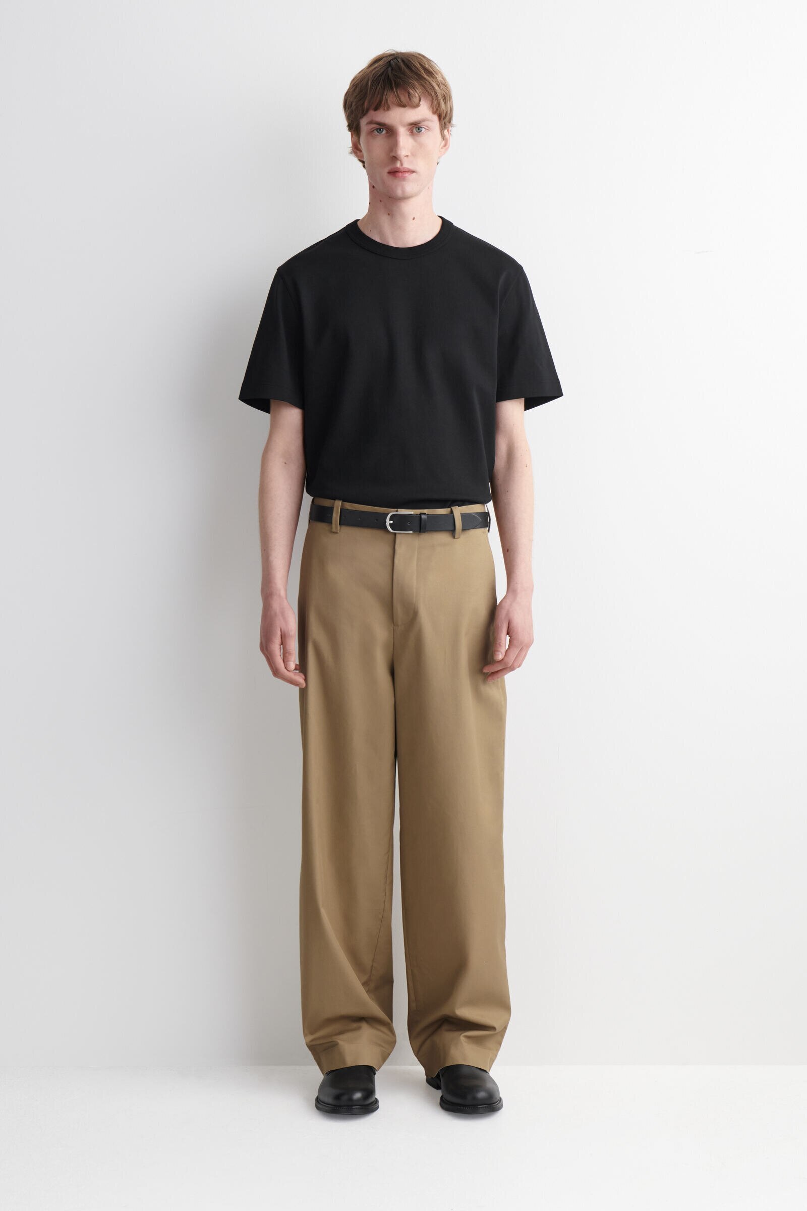 COTTON RELAXED-FIT WIDE-LEG CHINOSBEIGE