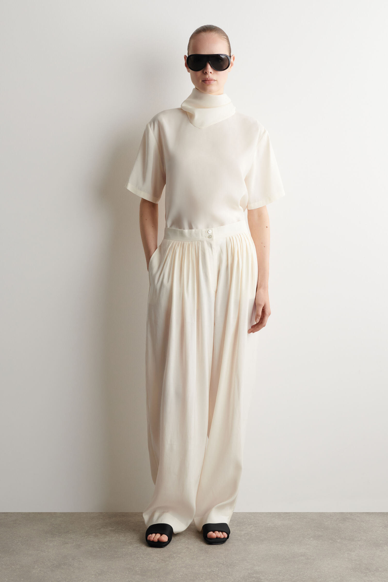 DRAPED PLEATED STRAIGHT-LEG TROUSERSIVORY