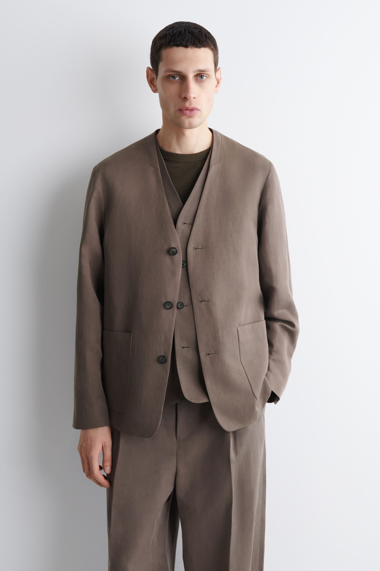 COLLARLESS LINEN-BLEND BLAZERBROWN