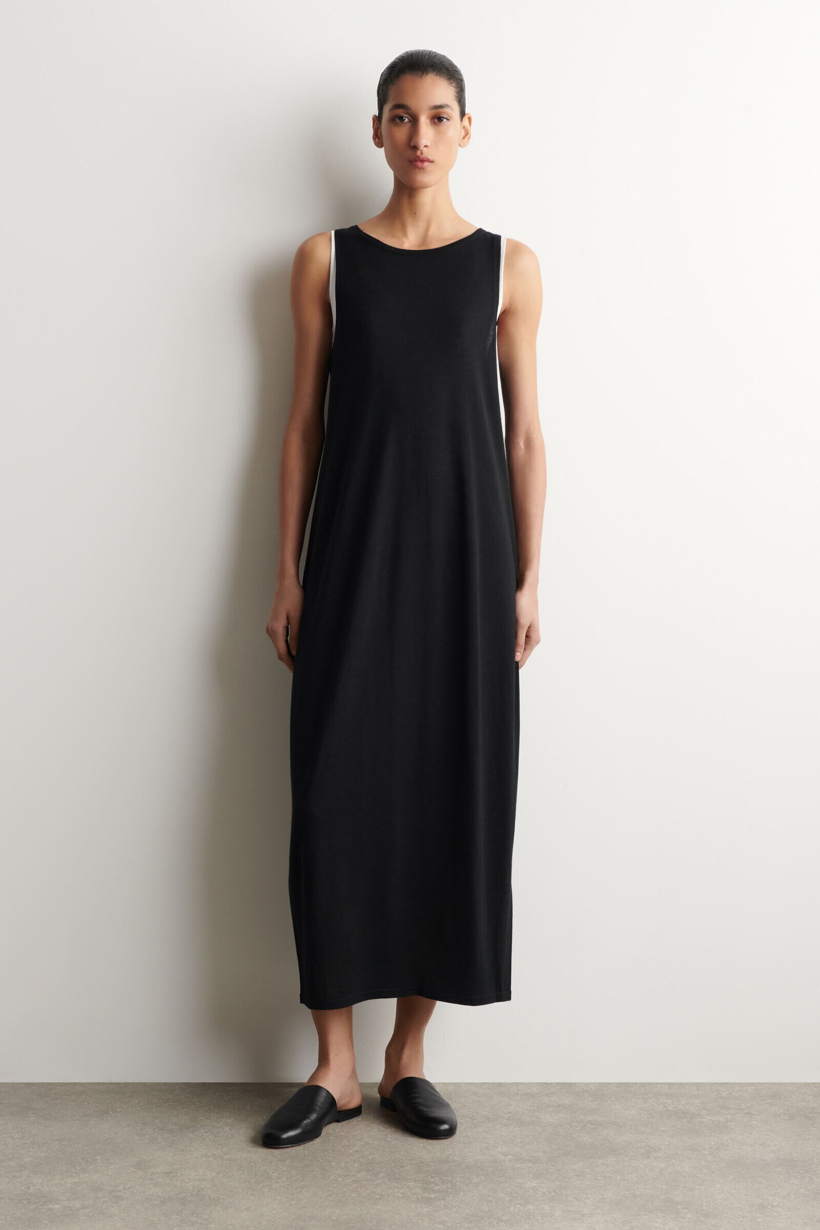 ROUNDED MERINO WOOL MAXI DRESSBLACK
