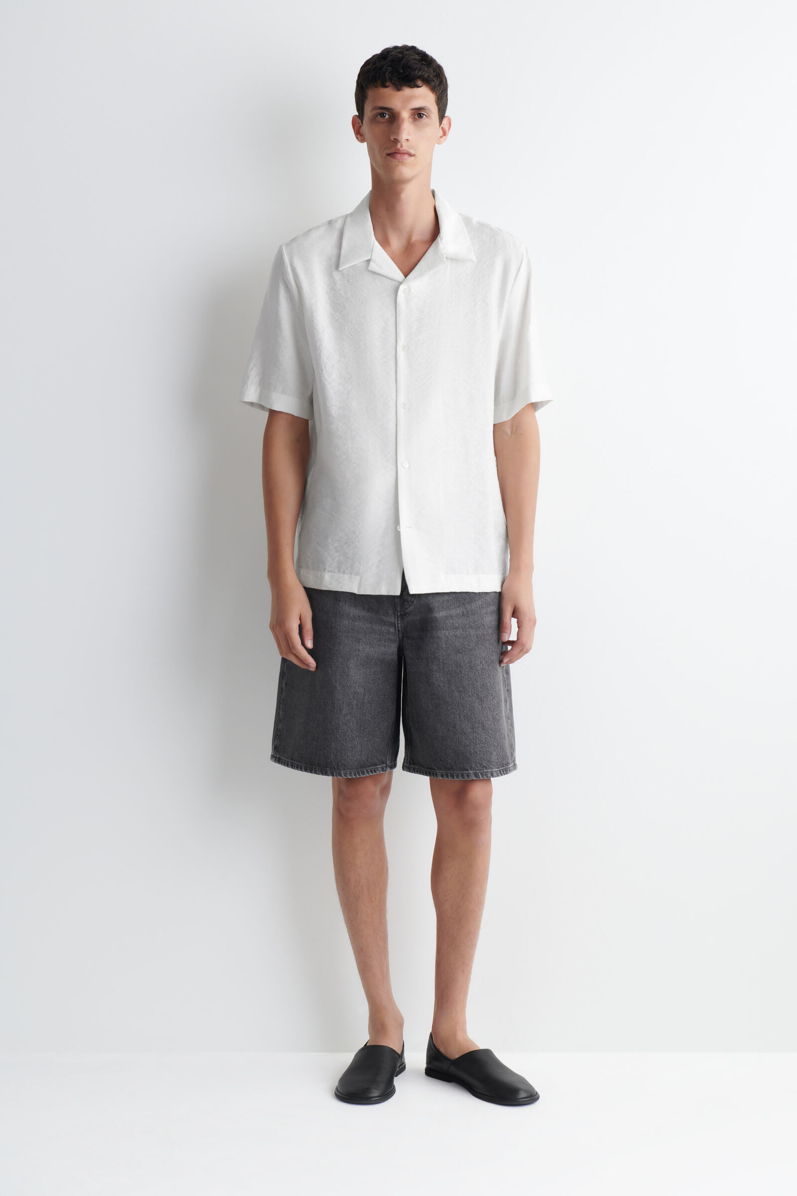 RIDER RELAXED-FIT DENIM SHORTSFADED BLACK