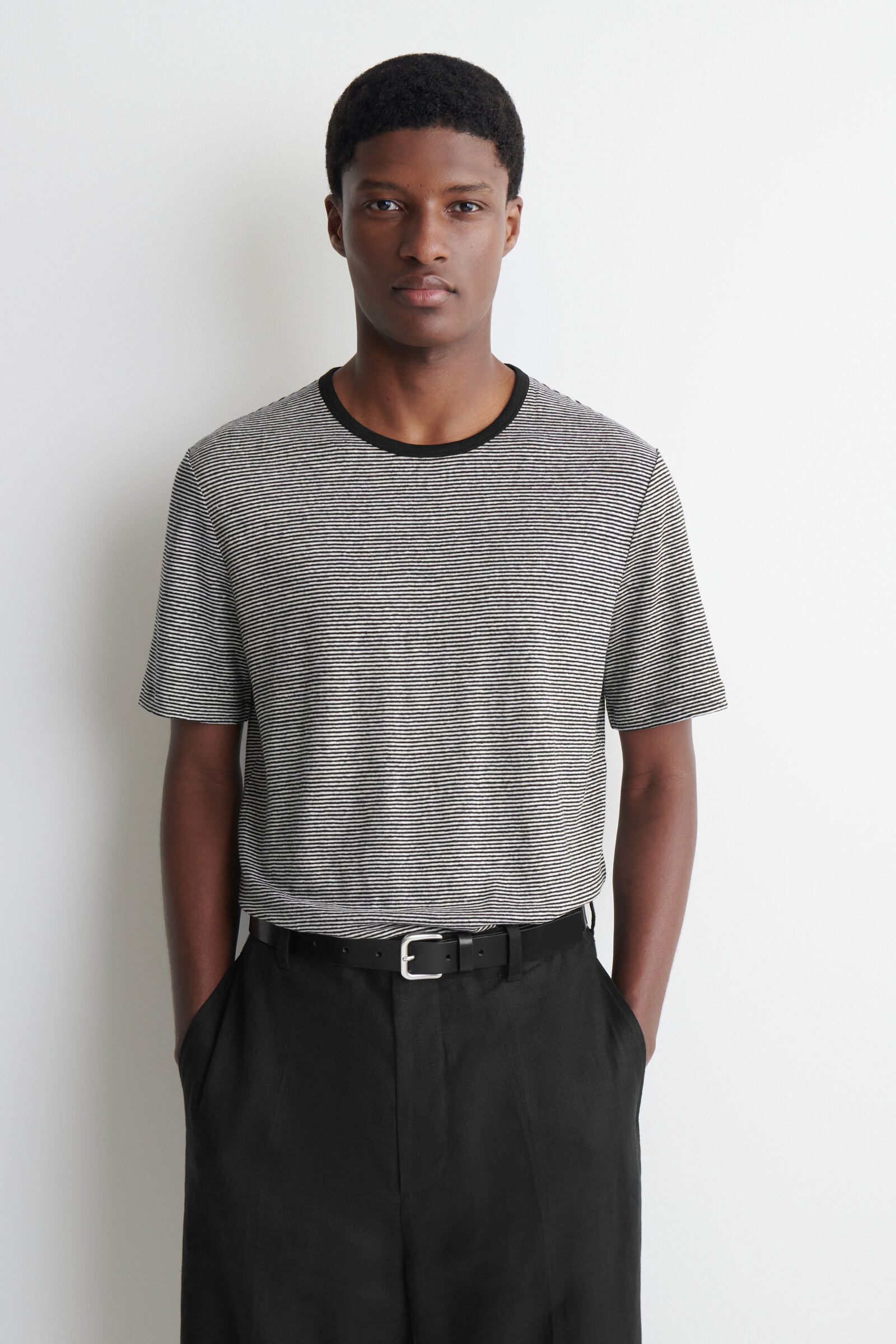 LINEN-JERSEY T-SHIRTBLACK / STRIPED