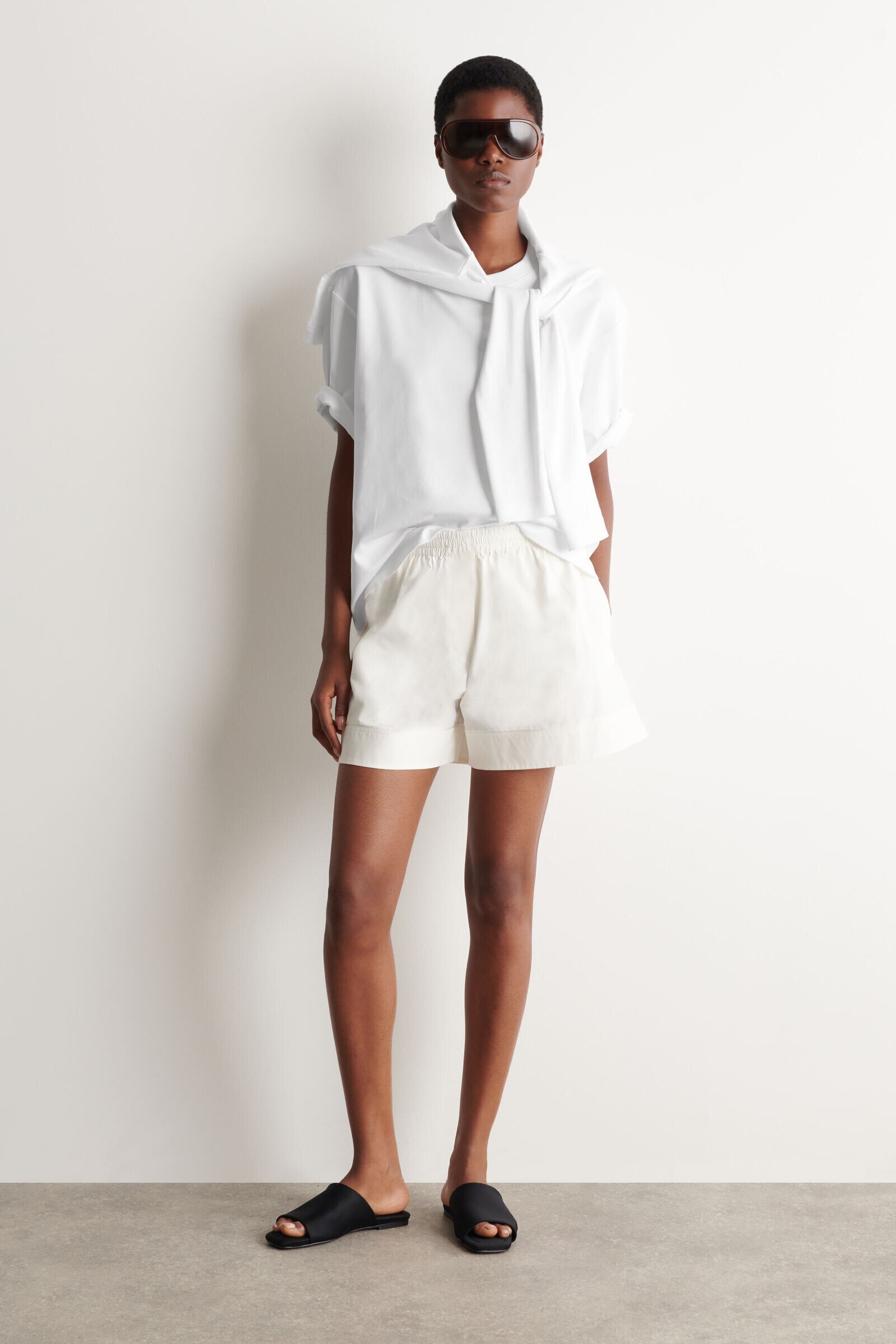 ELASTICATED GROSGRAIN-DETAIL COTTON SHORTSWHITE
