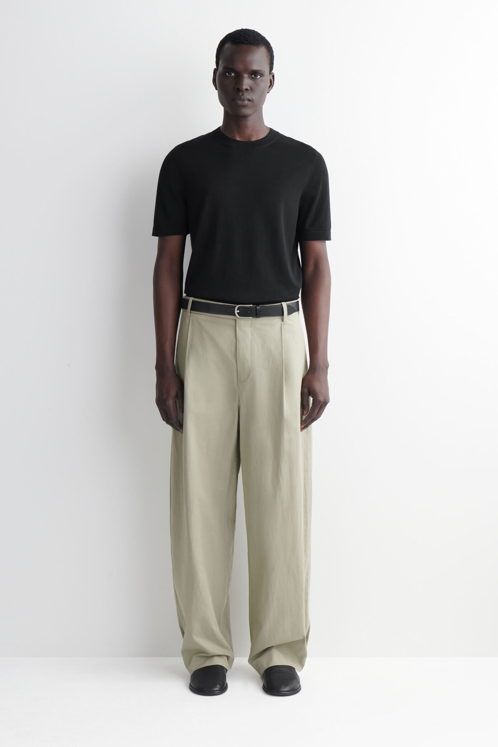 COTTON-LINEN RELAXED-FIT BARREL-LEG TROUSERSKHAKI