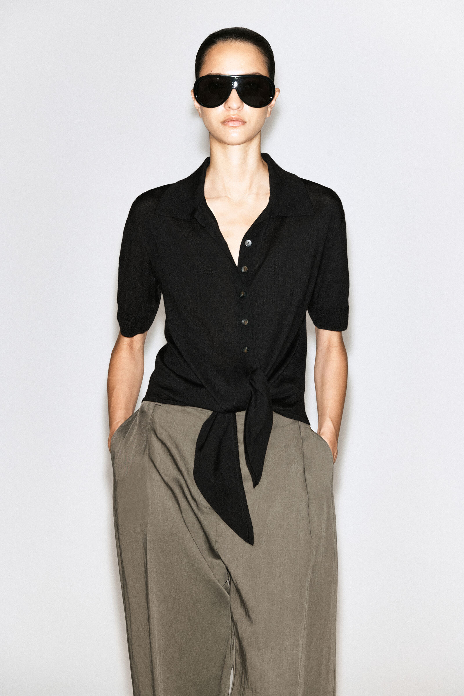 TIE-FRONT KNITTED WOOL SHIRTBLACK