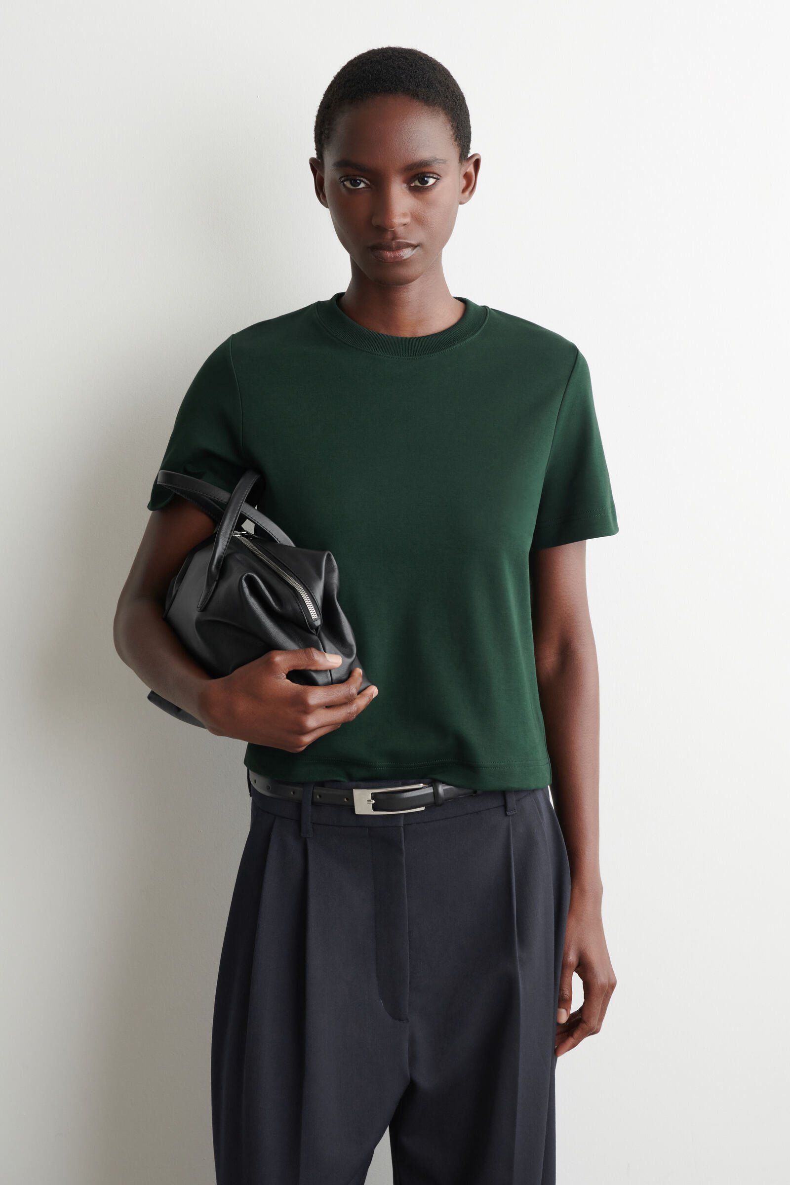 CLEAN CUT T-SHIRTDARK GREEN
