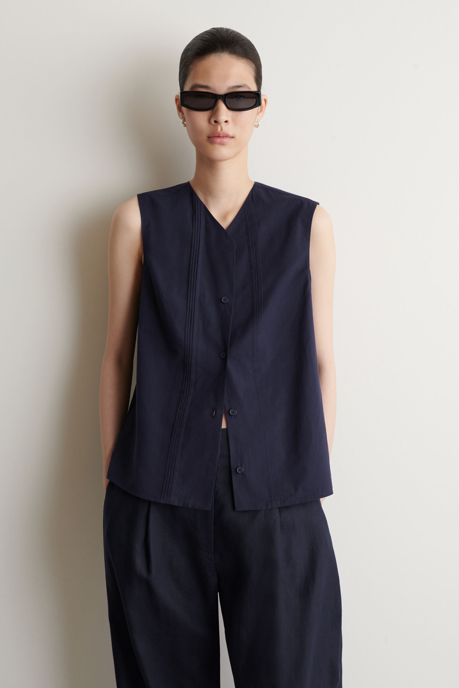 PINTUCKED COTTON WAISTCOATNAVY