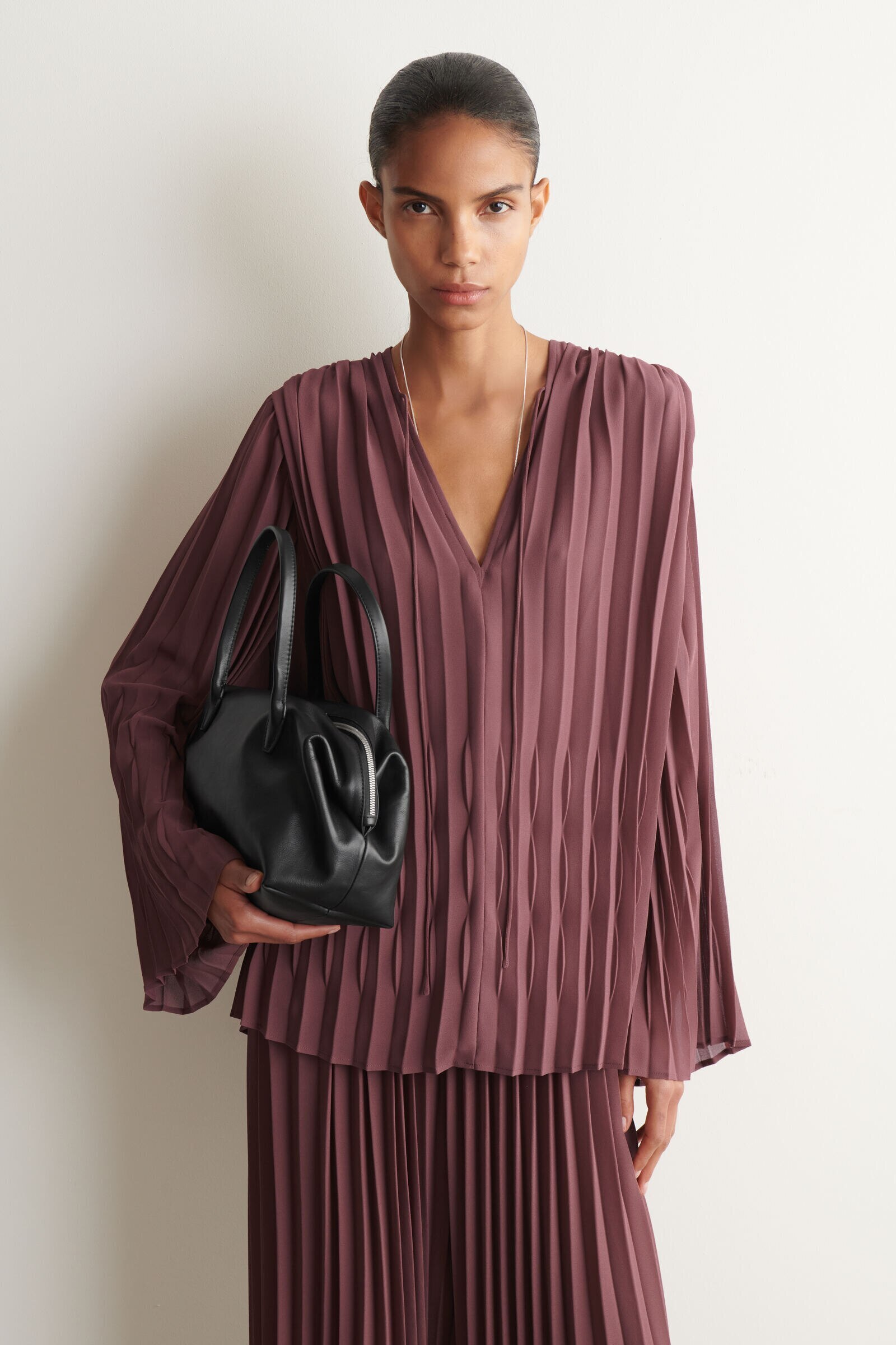 TIE-FRONT PLEATED GEORGETTE BLOUSERUST