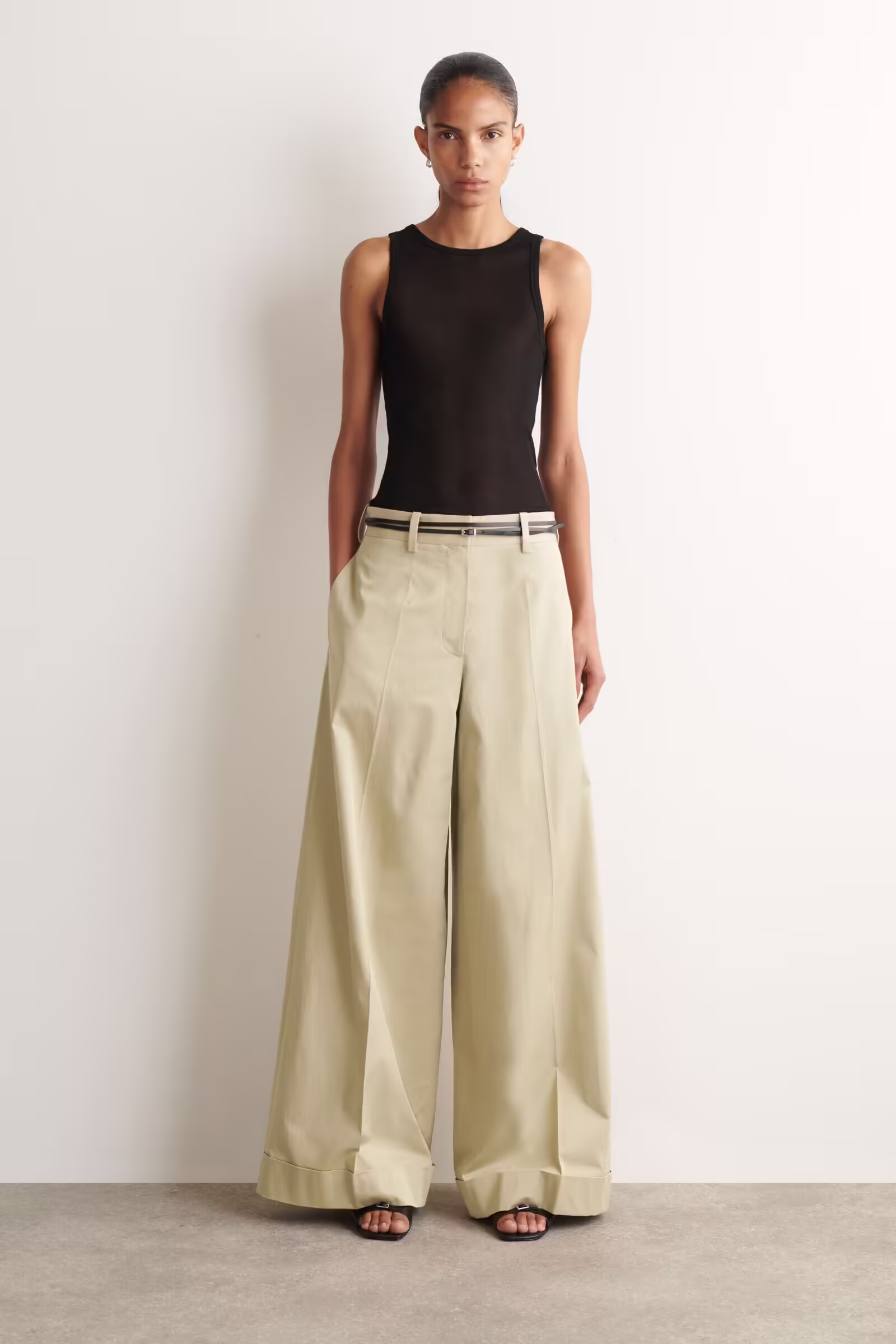 COTTON-TWILL WIDE-LEG TURN-UP TROUSERSBEIGE