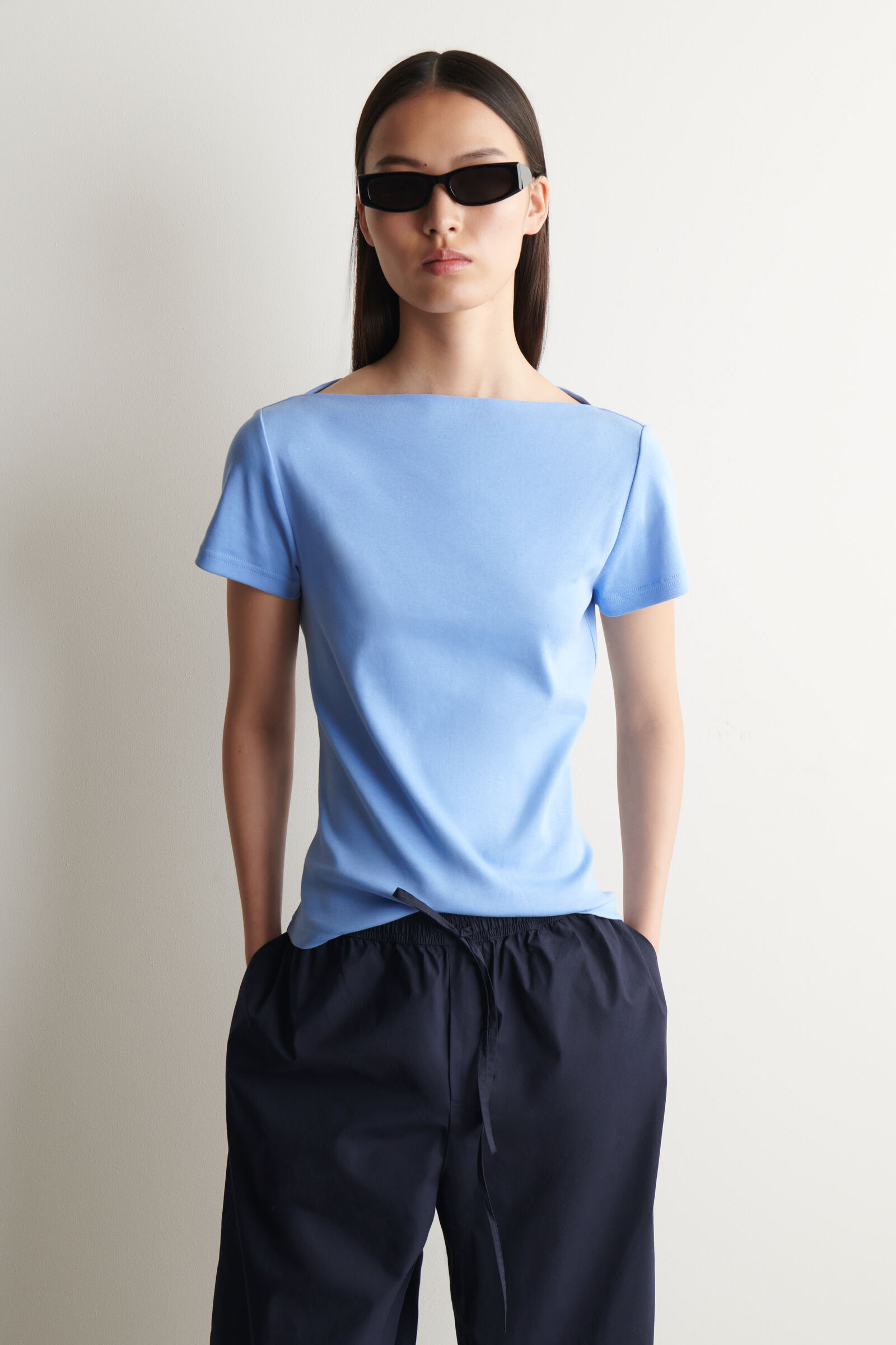 SLIM BOAT-NECK COTTON T-SHIRTLIGHT BLUE