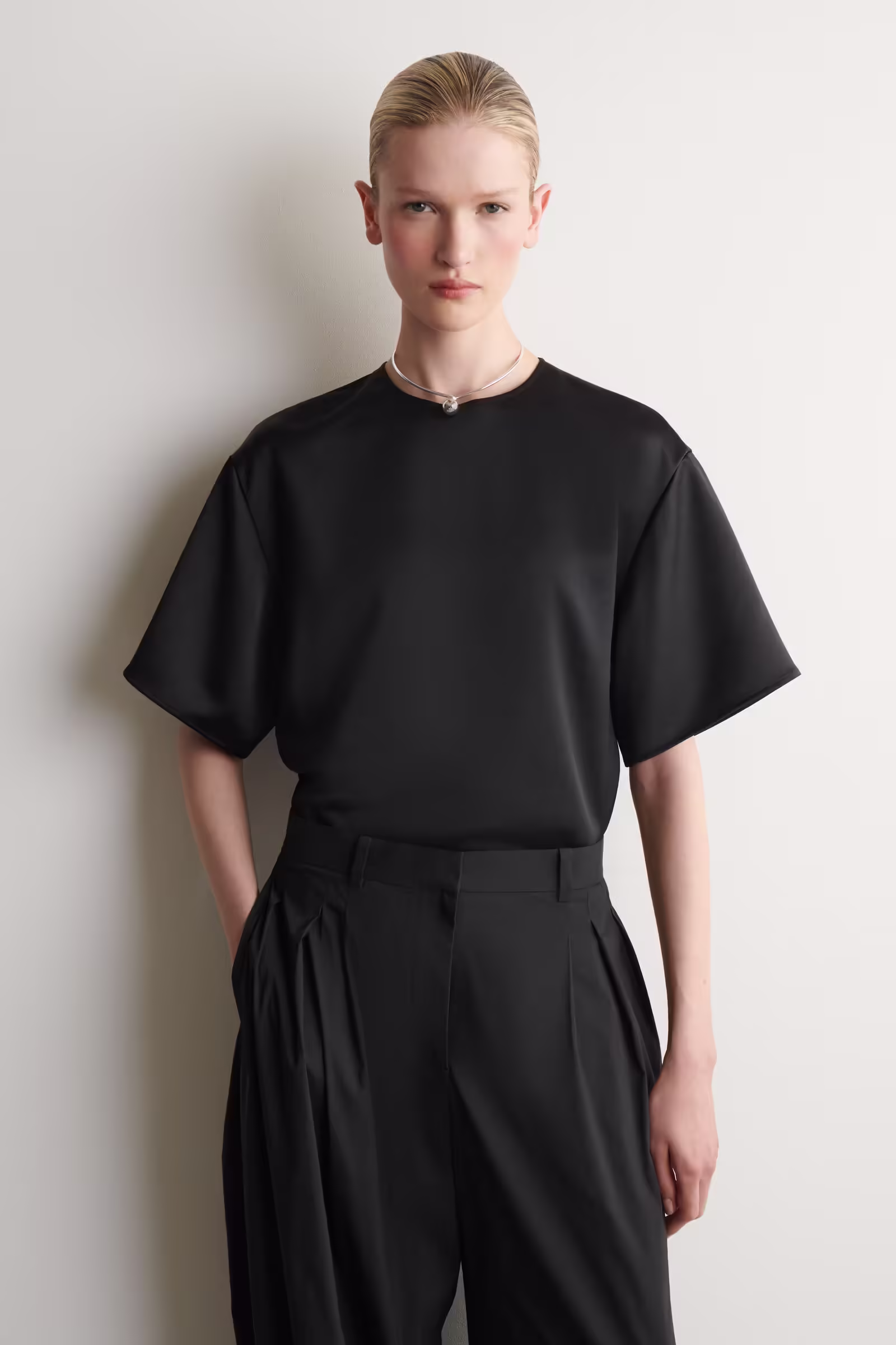 OVERSIZED SATIN T-SHIRTBLACK