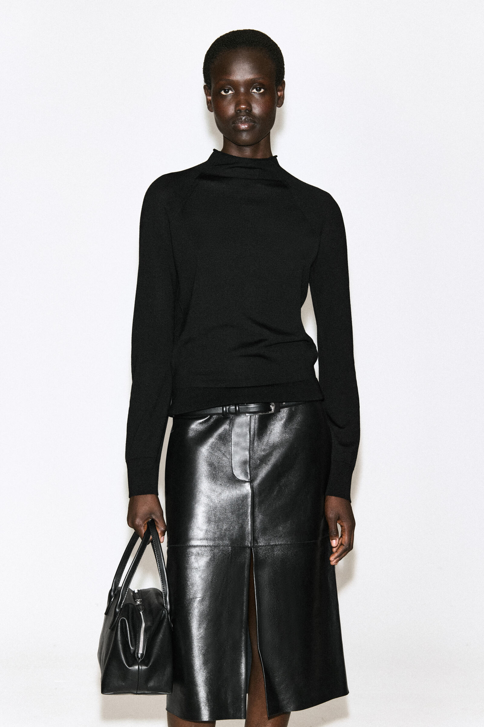 MERINO WOOL FUNNEL-NECK JUMPERBLACK