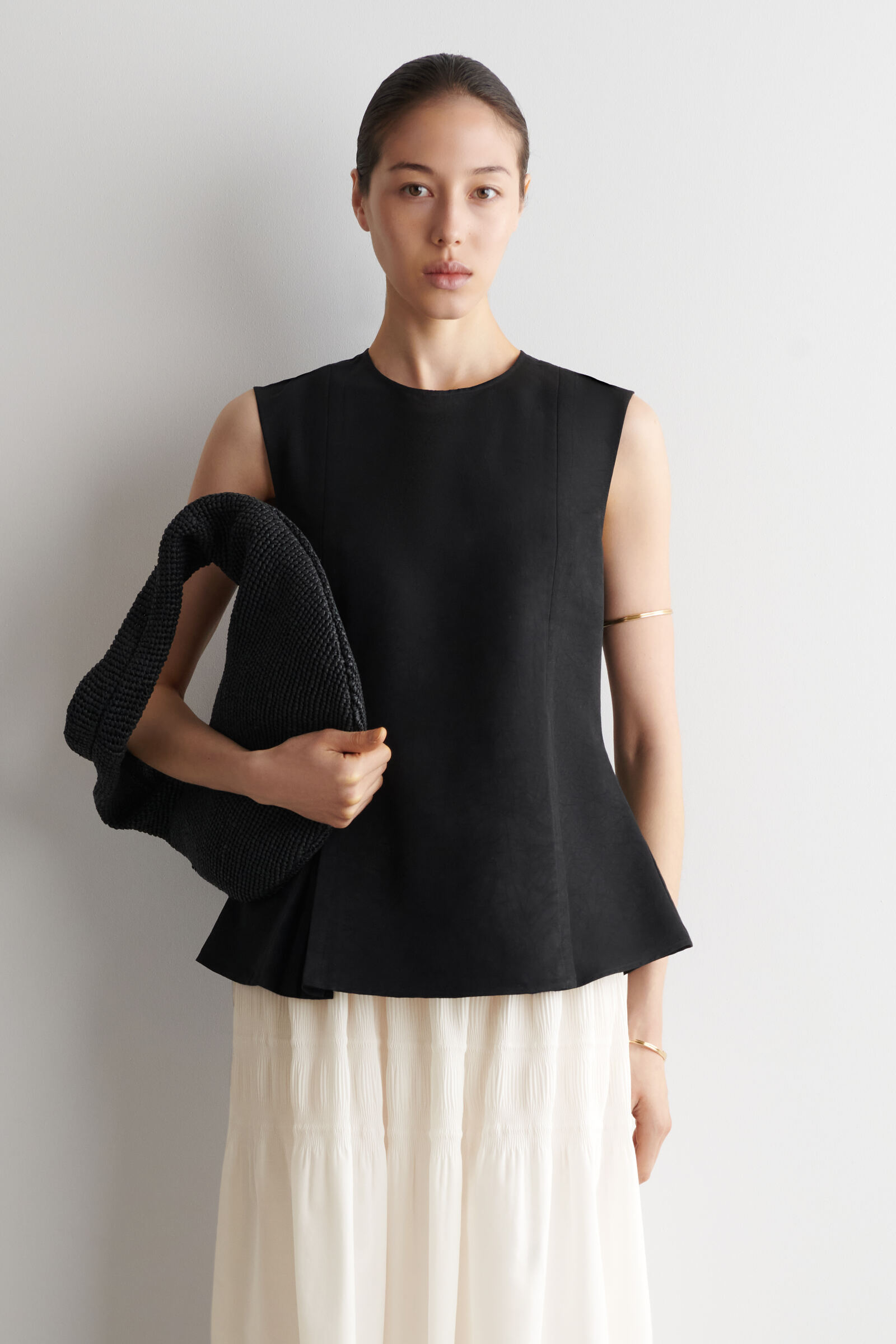 PLEATED PEPLUM TOPBLACK