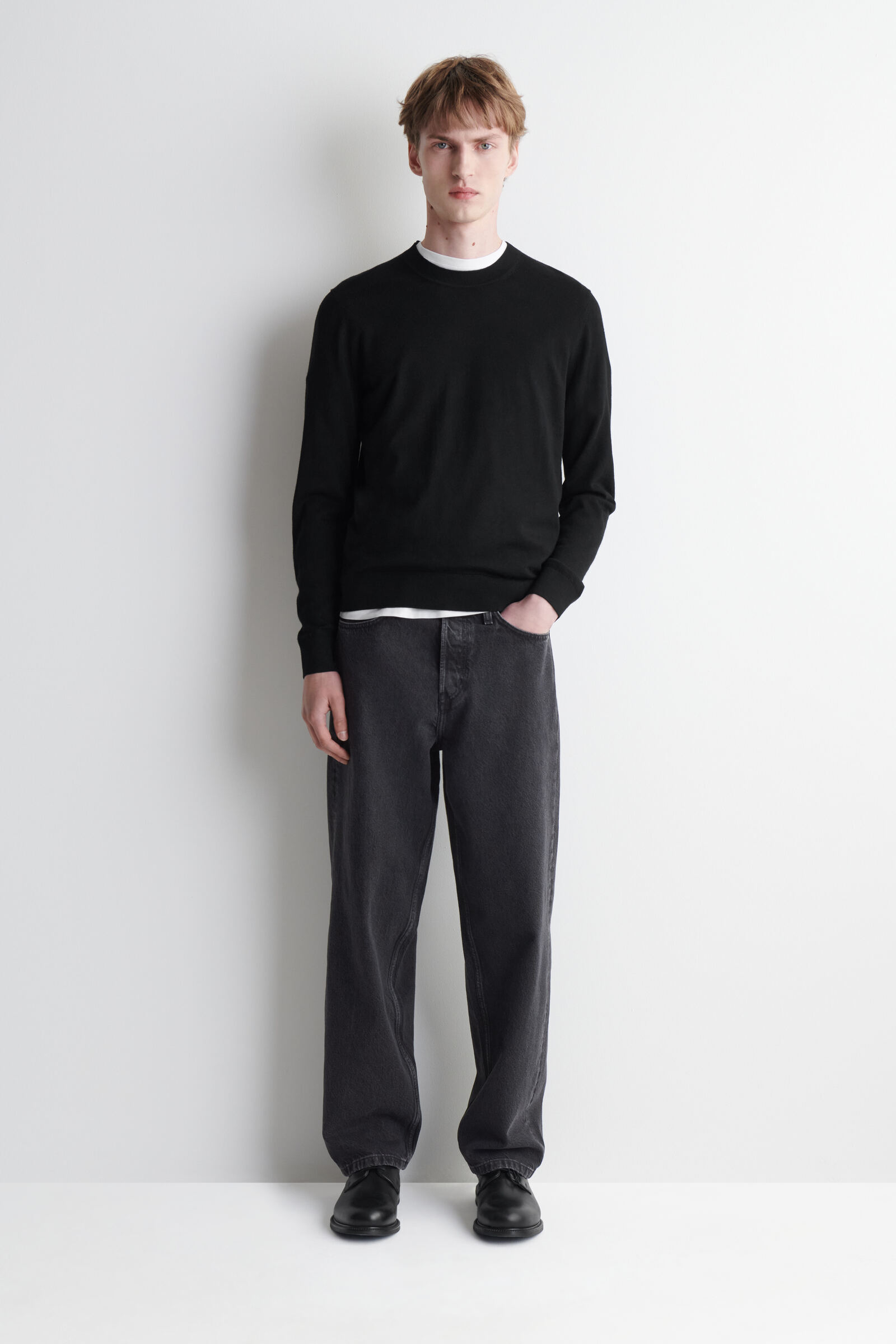 RIDER RELAXED-FIT STRAIGHT-LEG JEANSBLACK