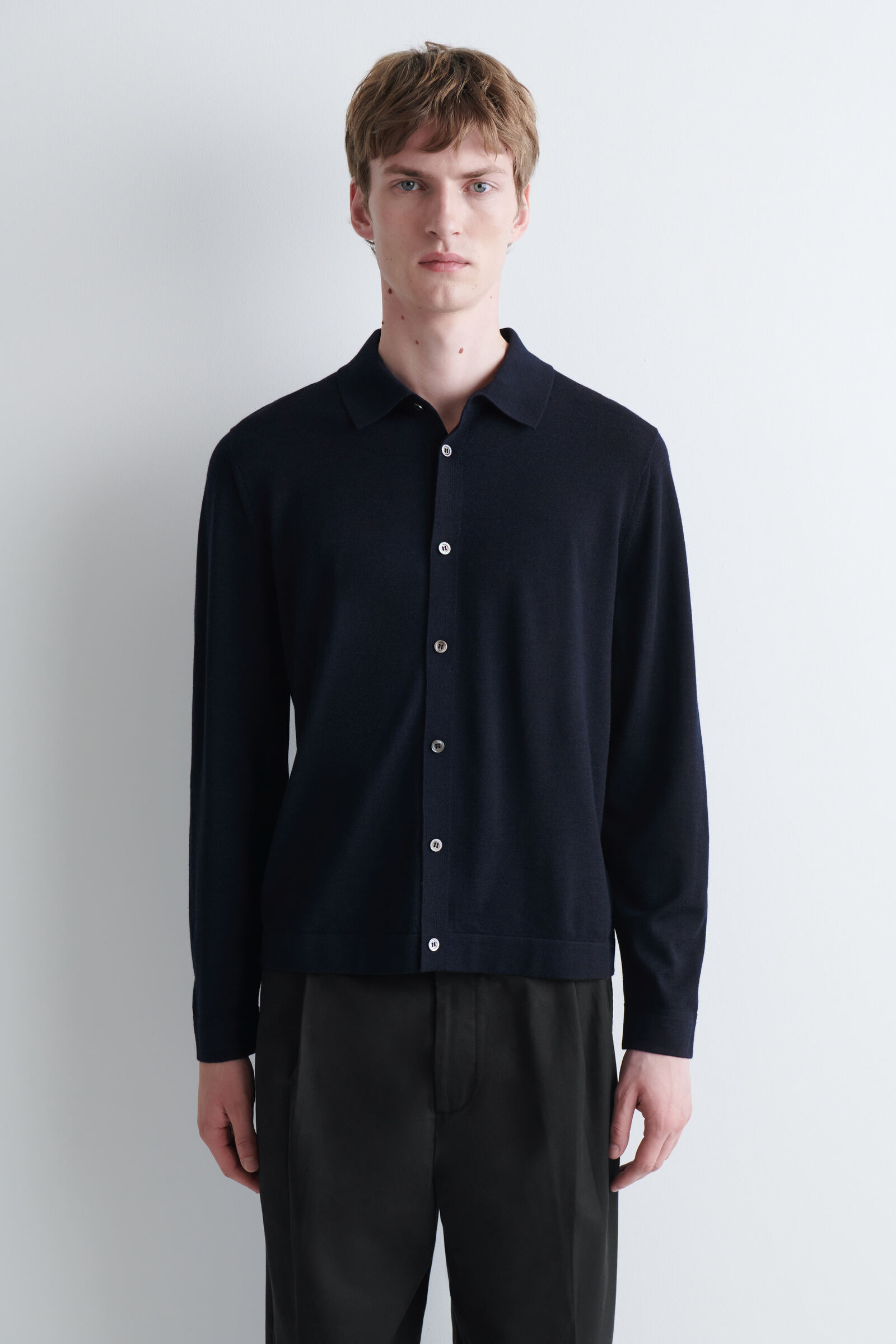 KNITTED MERINO WOOL SHIRTNAVY MÉLANGE