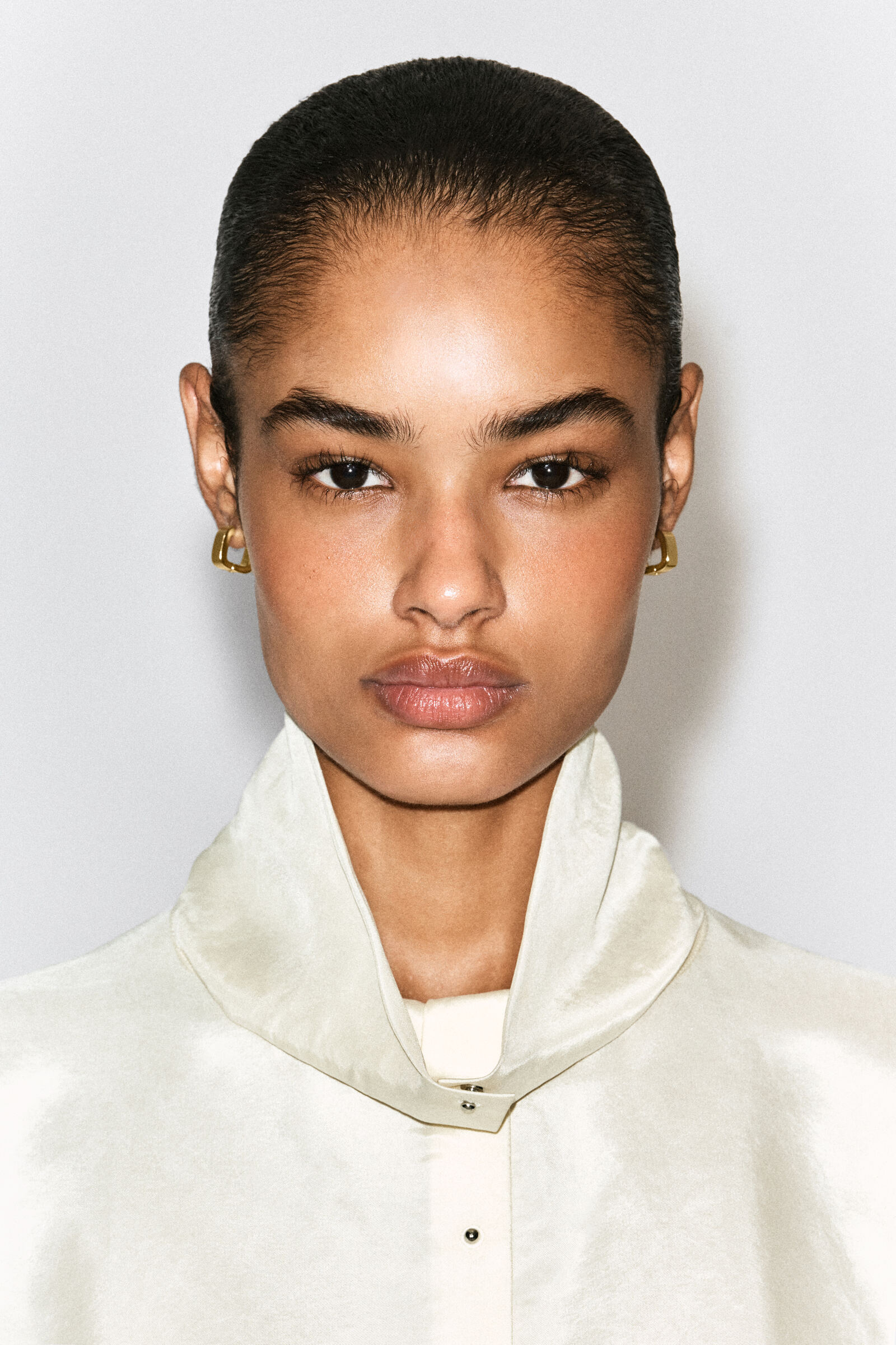 SQUARE HOOP EARRINGSGOLD