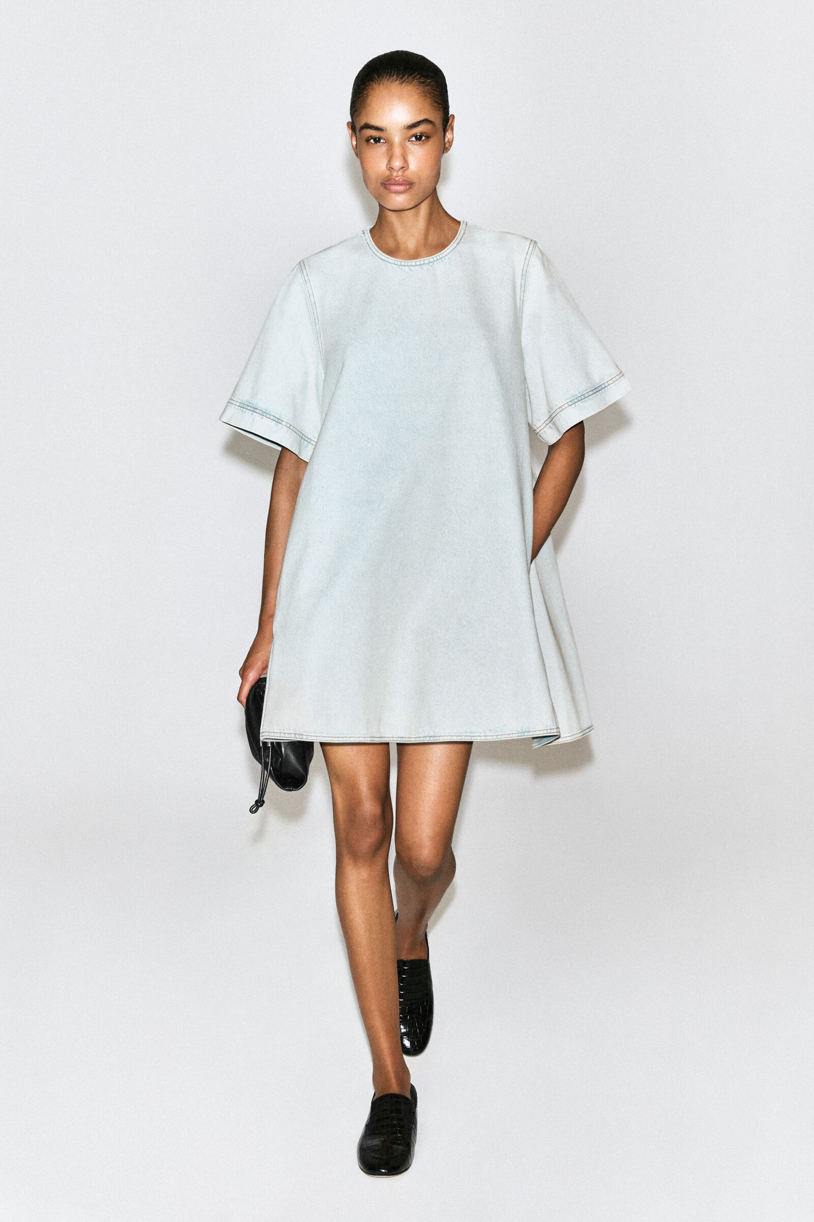 FLARED DENIM MINI DRESSLIGHT BLUE