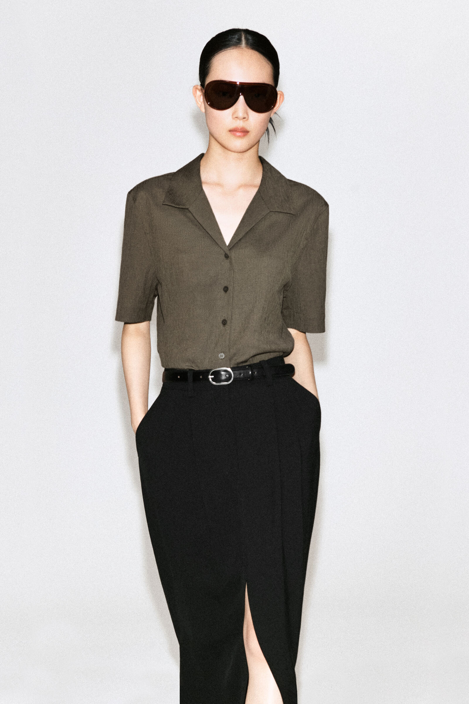 CRINKLED-JERSEY SHORT-SLEEVED SHIRTLIGHT BROWN