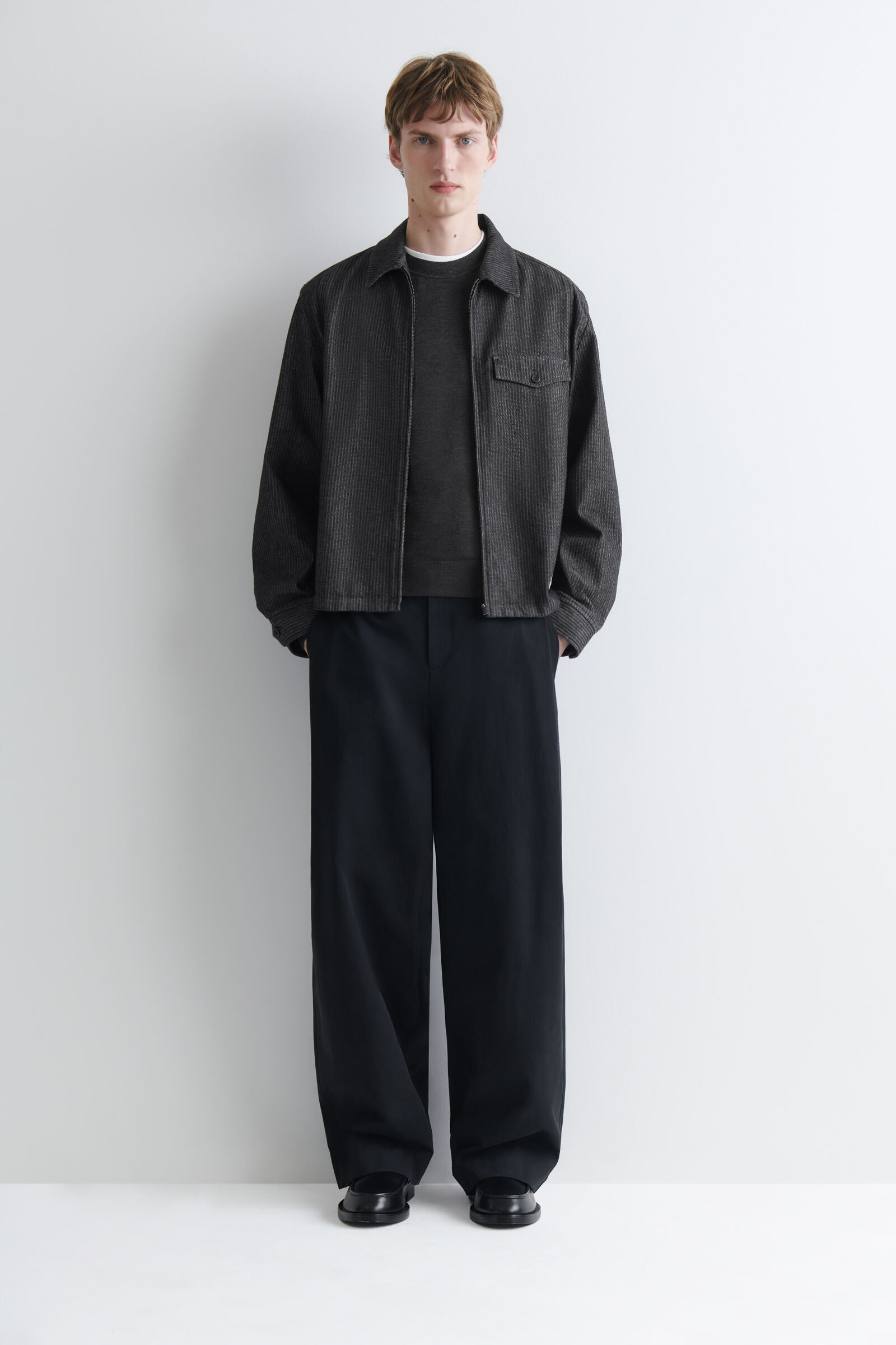 PINSTRIPED DENIM ZIP-UP OVERSHIRTBLACK / PINSTRIPED