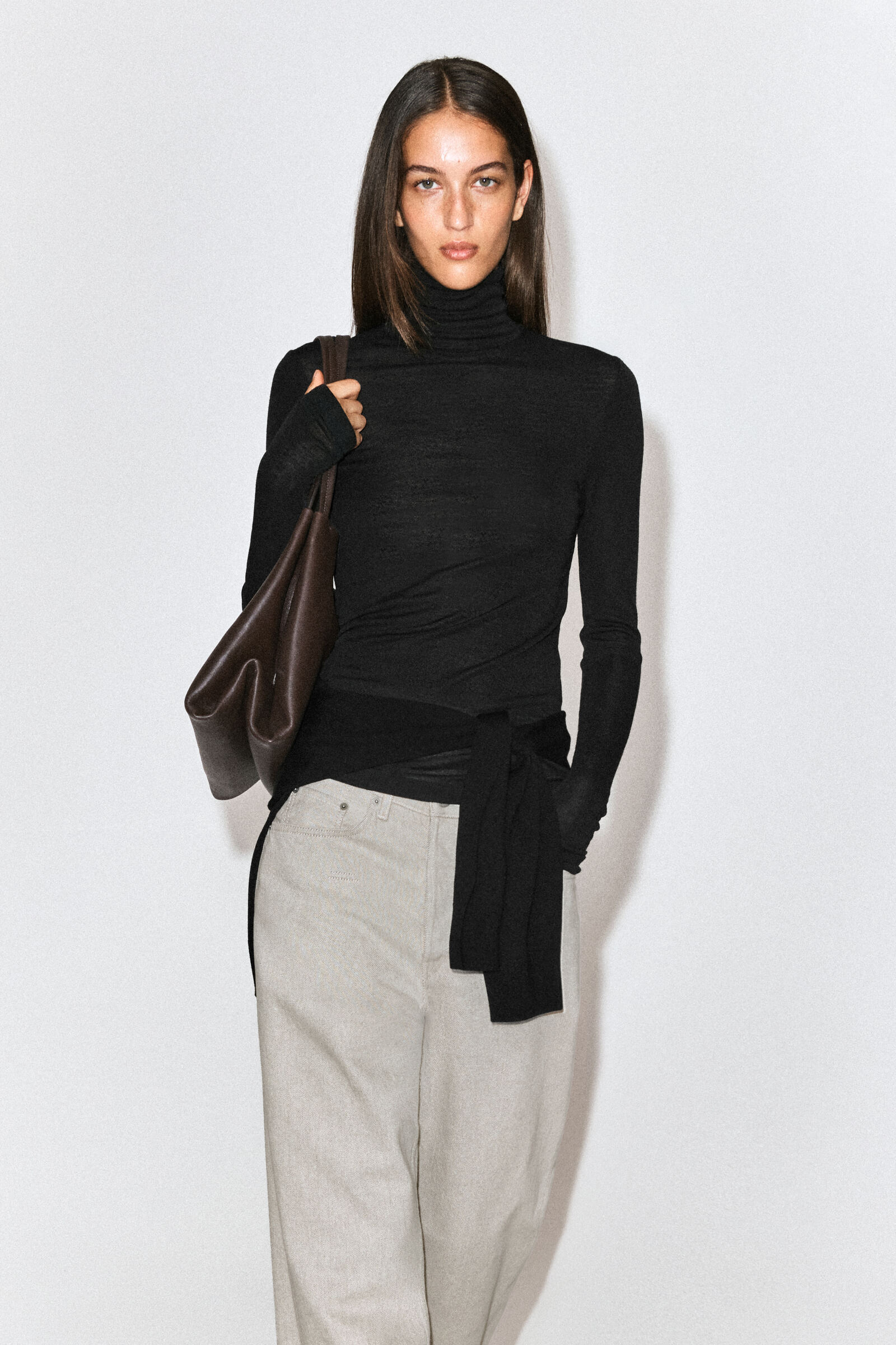 MERINO WOOL HIGH-NECK TOPBLACK