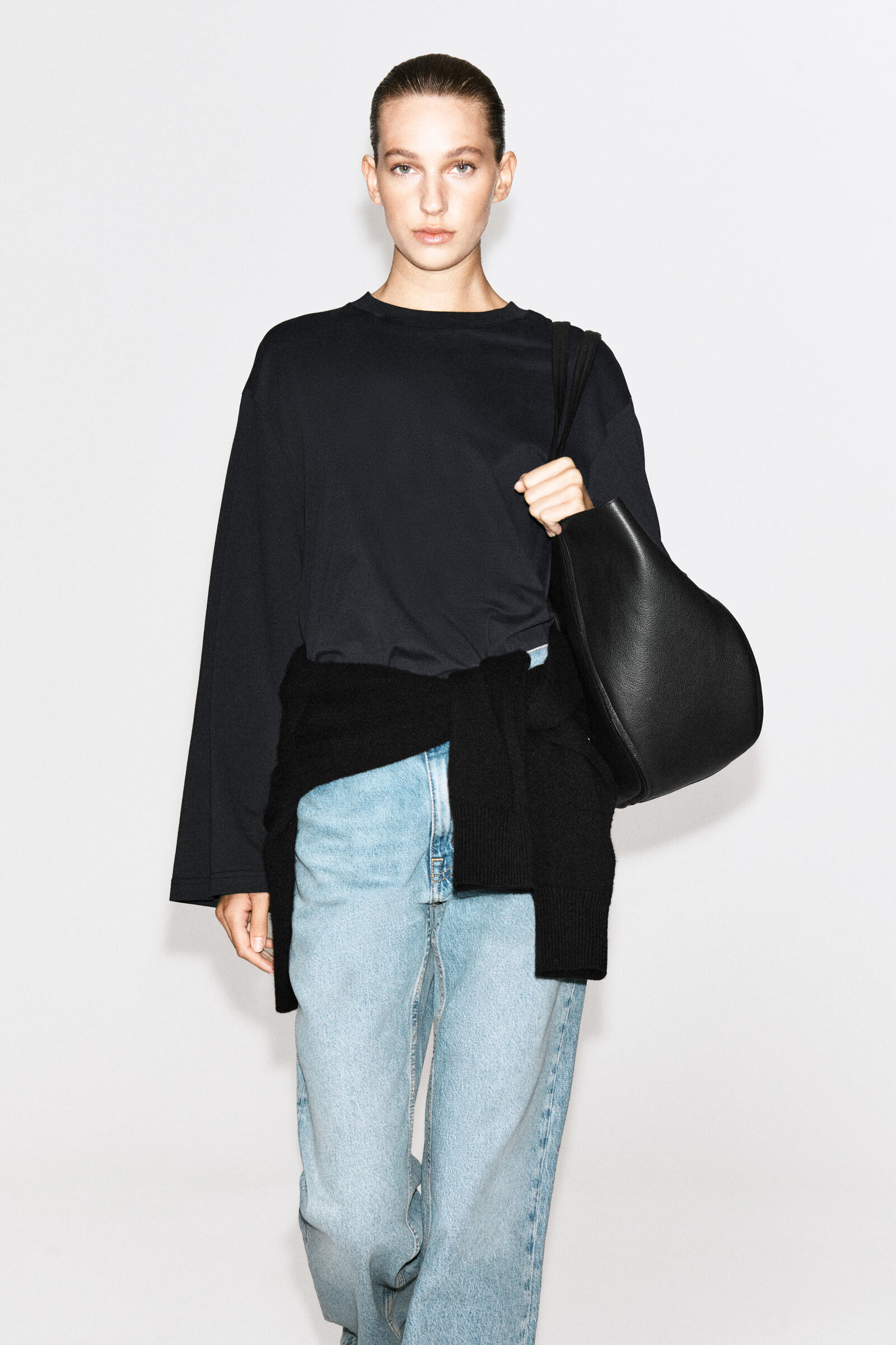 BRUSHED-COTTON LONG-SLEEVED T-SHIRTBLACK