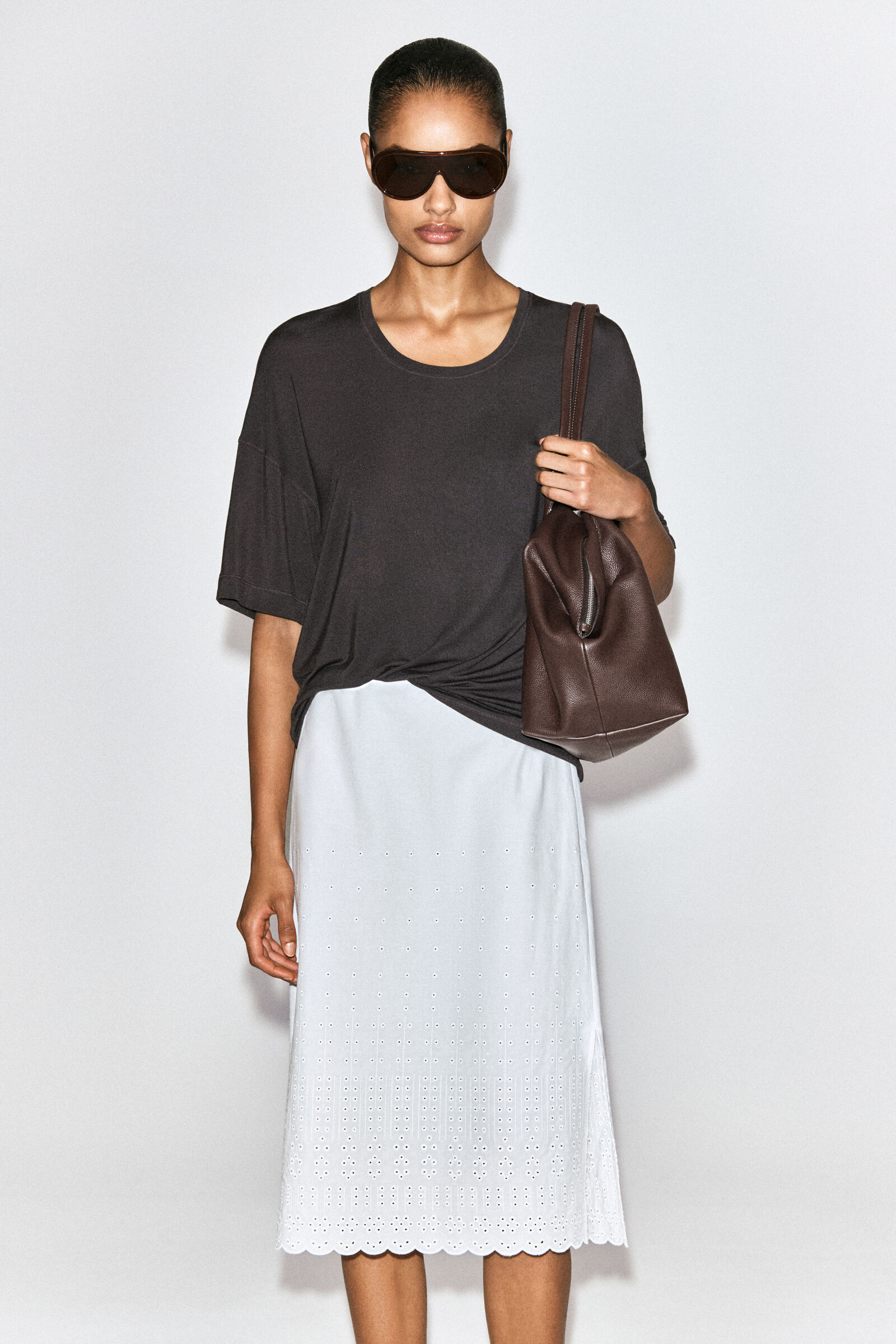 FLUID MODAL SCOOP-NECK T-SHIRTBROWN