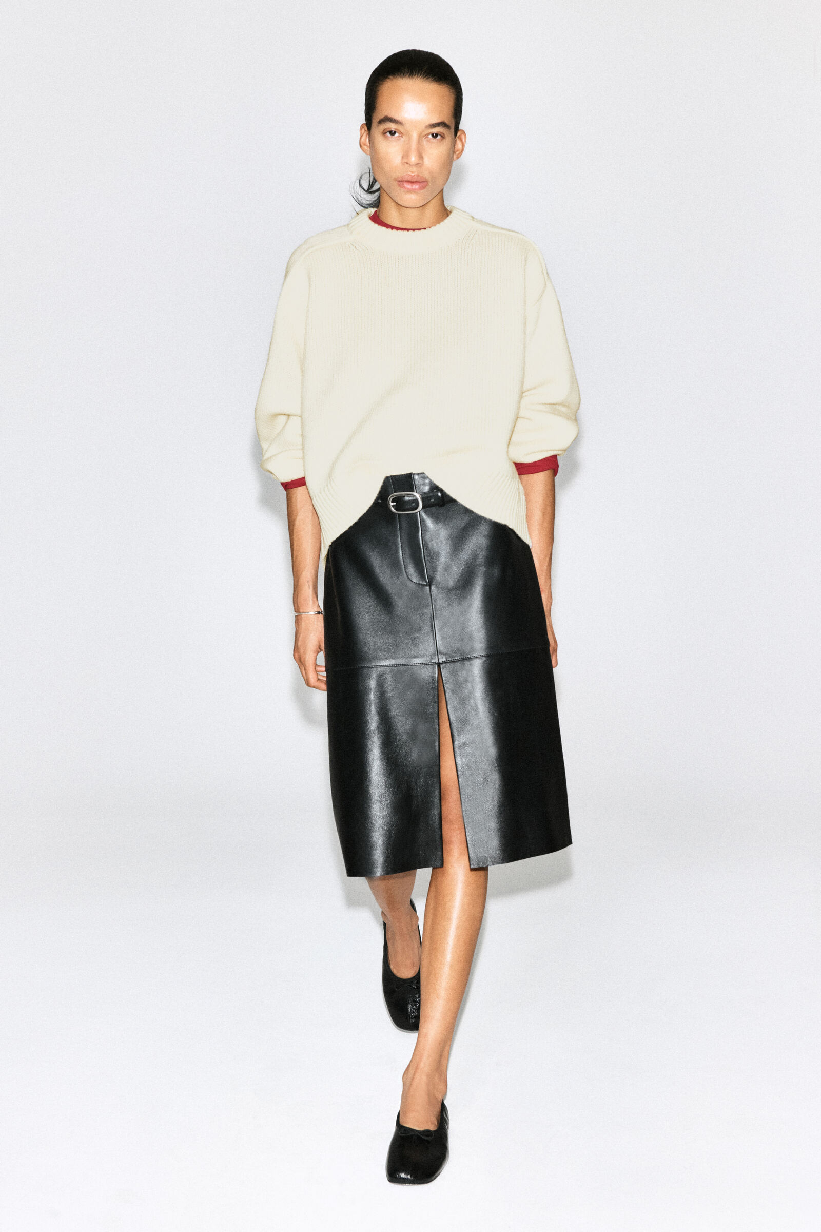 ROUNDED WOOL CREW-NECK JUMPERCREAM