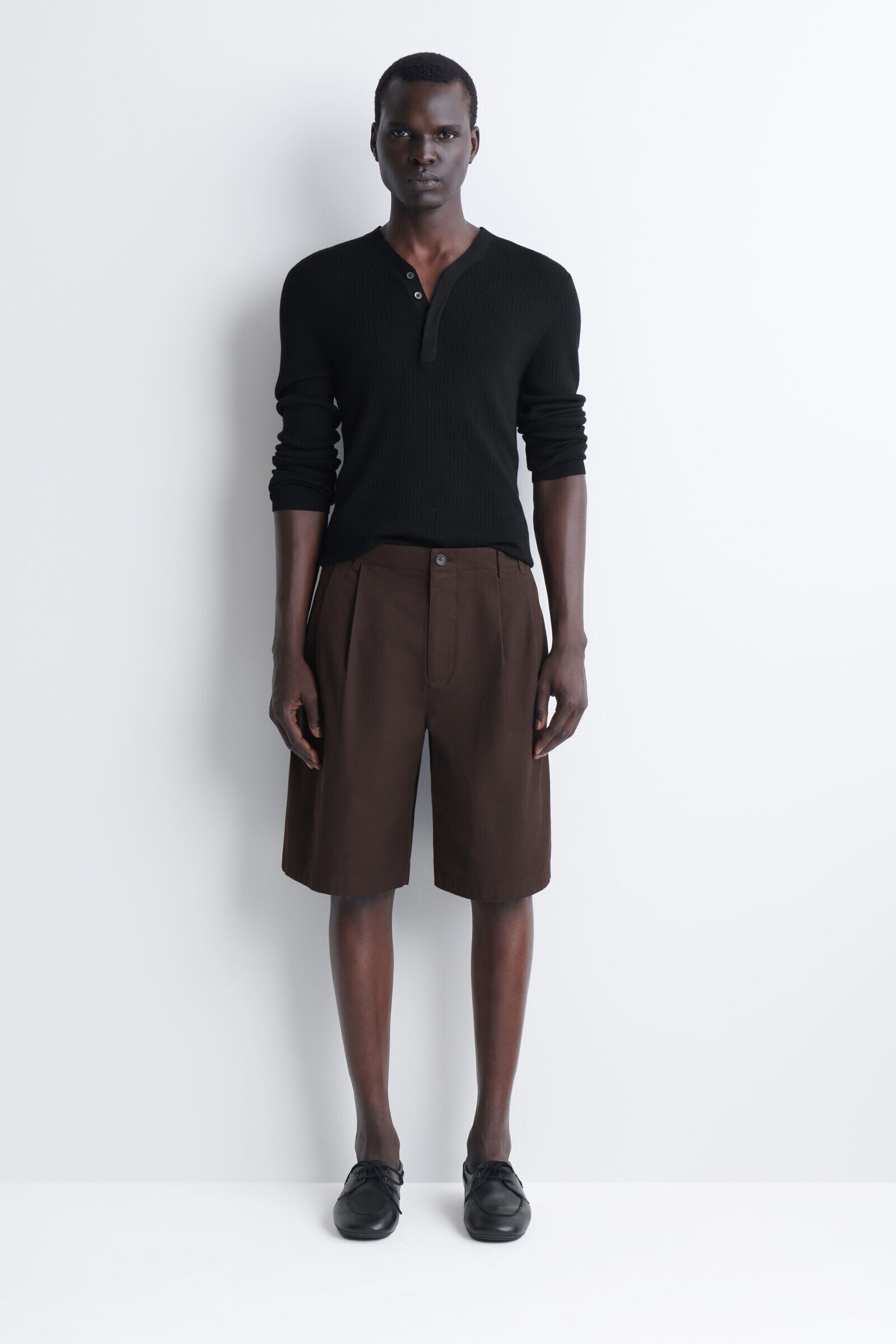 TAILORED PLEATED COTTON SHORTSBROWN