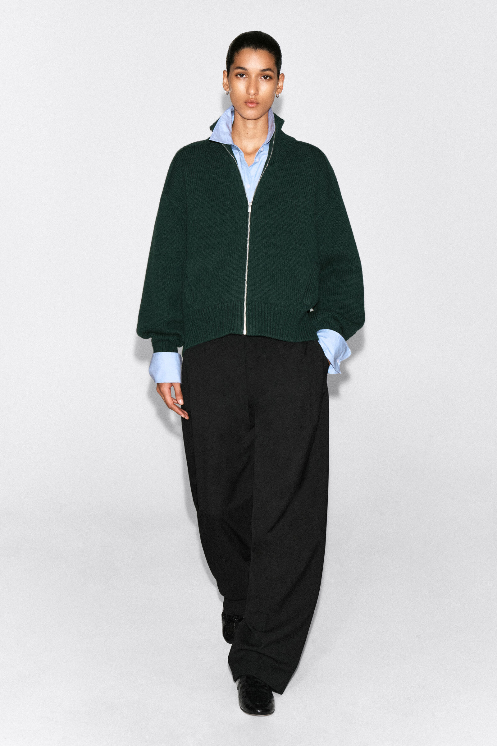 ROUNDED WOOL FUNNEL-NECK ZIP-UP JACKETDARK GREEN