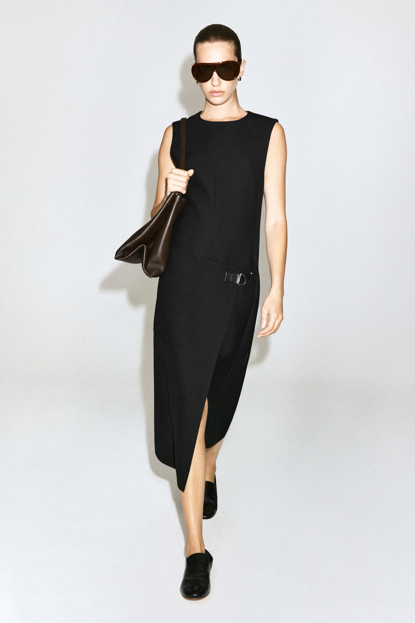 BELT-DETAIL DOUBLE-FACED WOOL MIDI DRESSBLACK