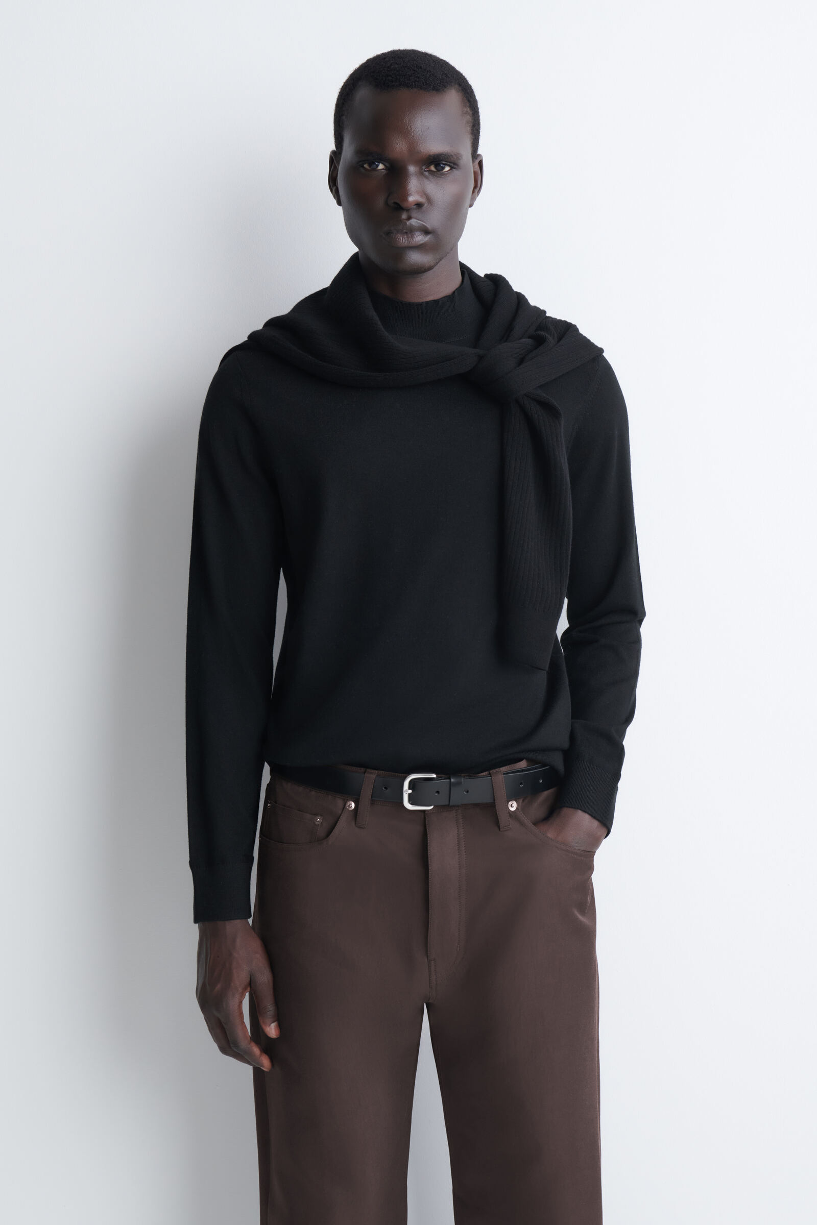 SLIM MERINO WOOL MOCK-NECK JUMPERBLACK