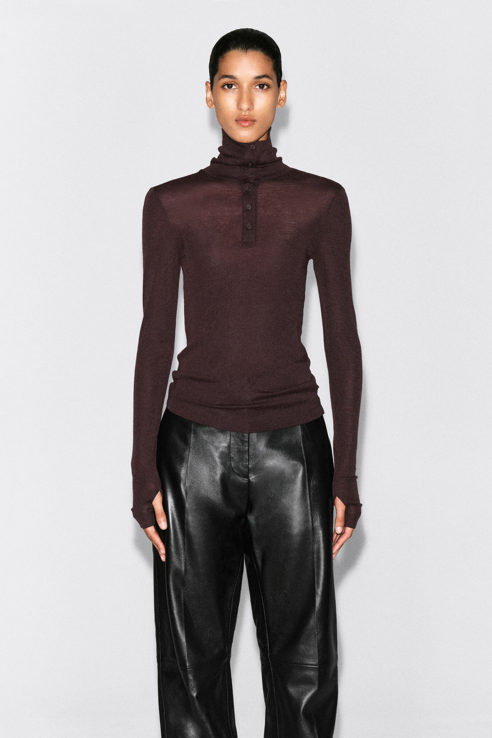 MERINO WOOL BUTTONED FUNNEL-NECK TOPBURGUNDY