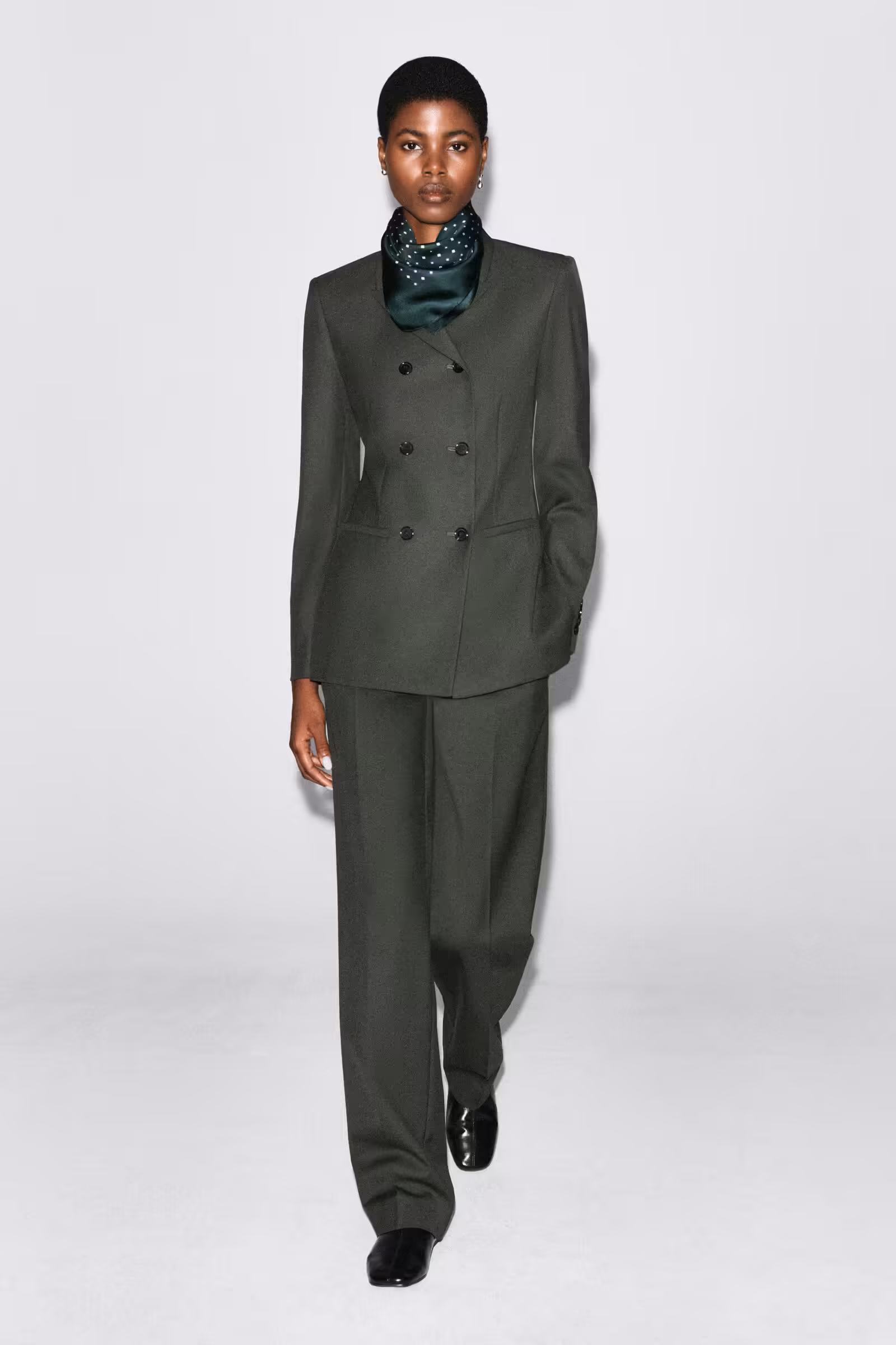 WOOL-BLEND DOUBLE-BREASTED BLAZERKHAKI