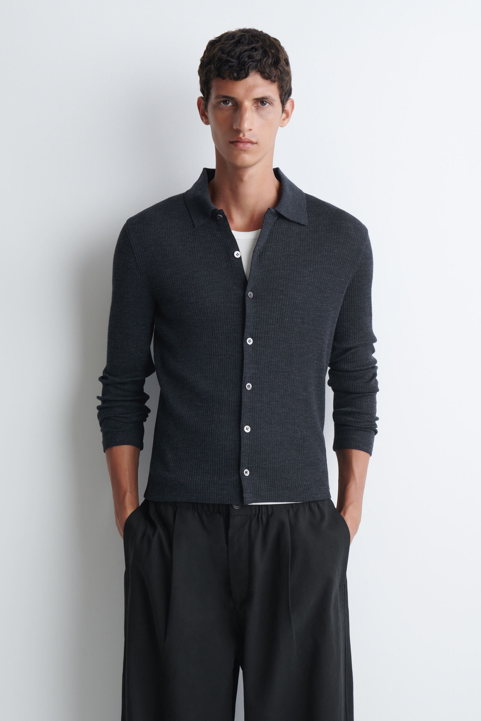 SLIM RIBBED WOOL SHIRTNAVY