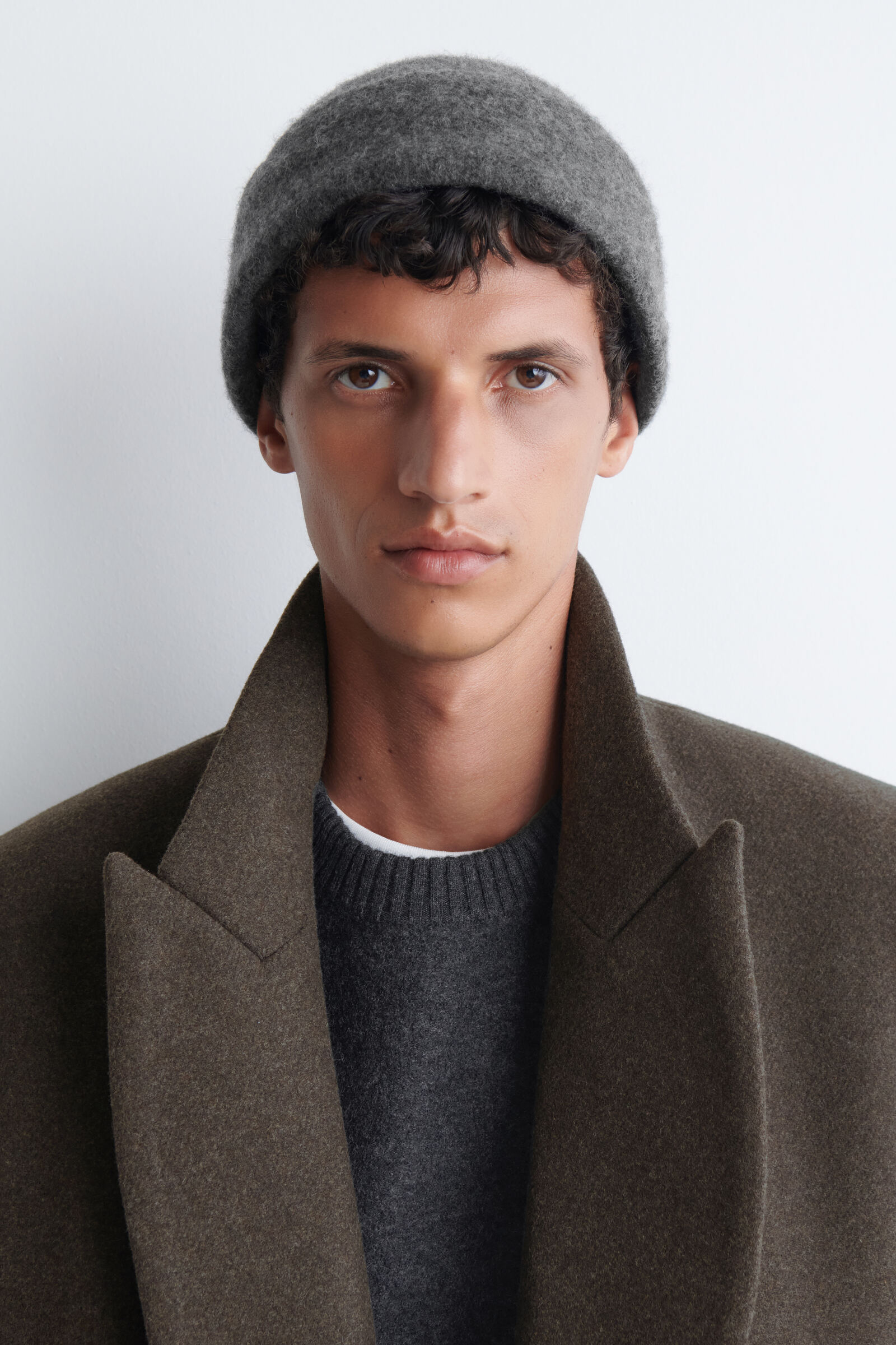 FELTED WOOL BEANIEGREY MÉLANGE