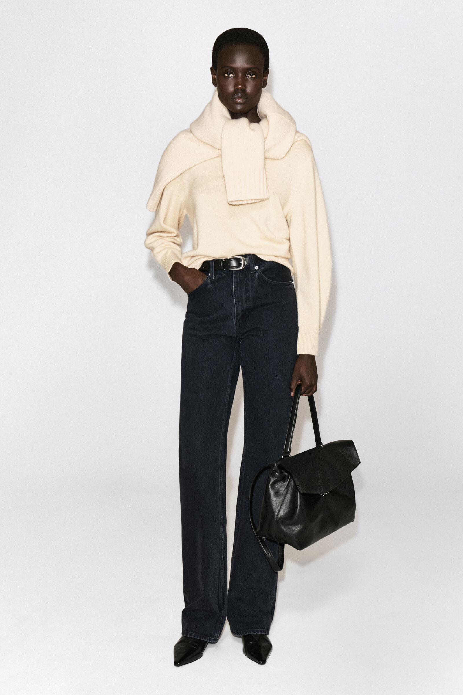 TRULLO FLAP BAG - LEATHERBLACK