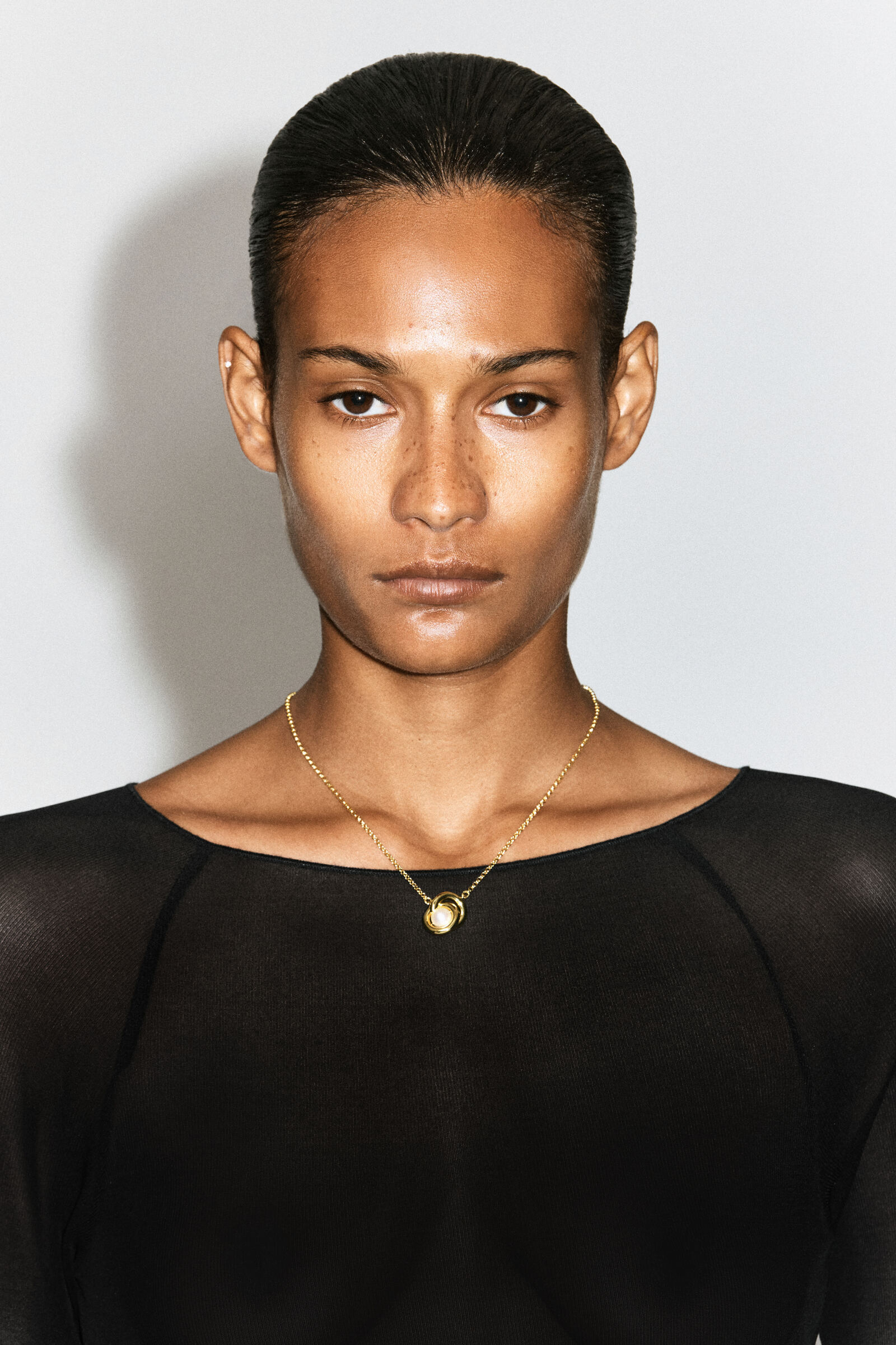 FRESHWATER PEARL CHAIN PENDANT NECKLACEGOLD