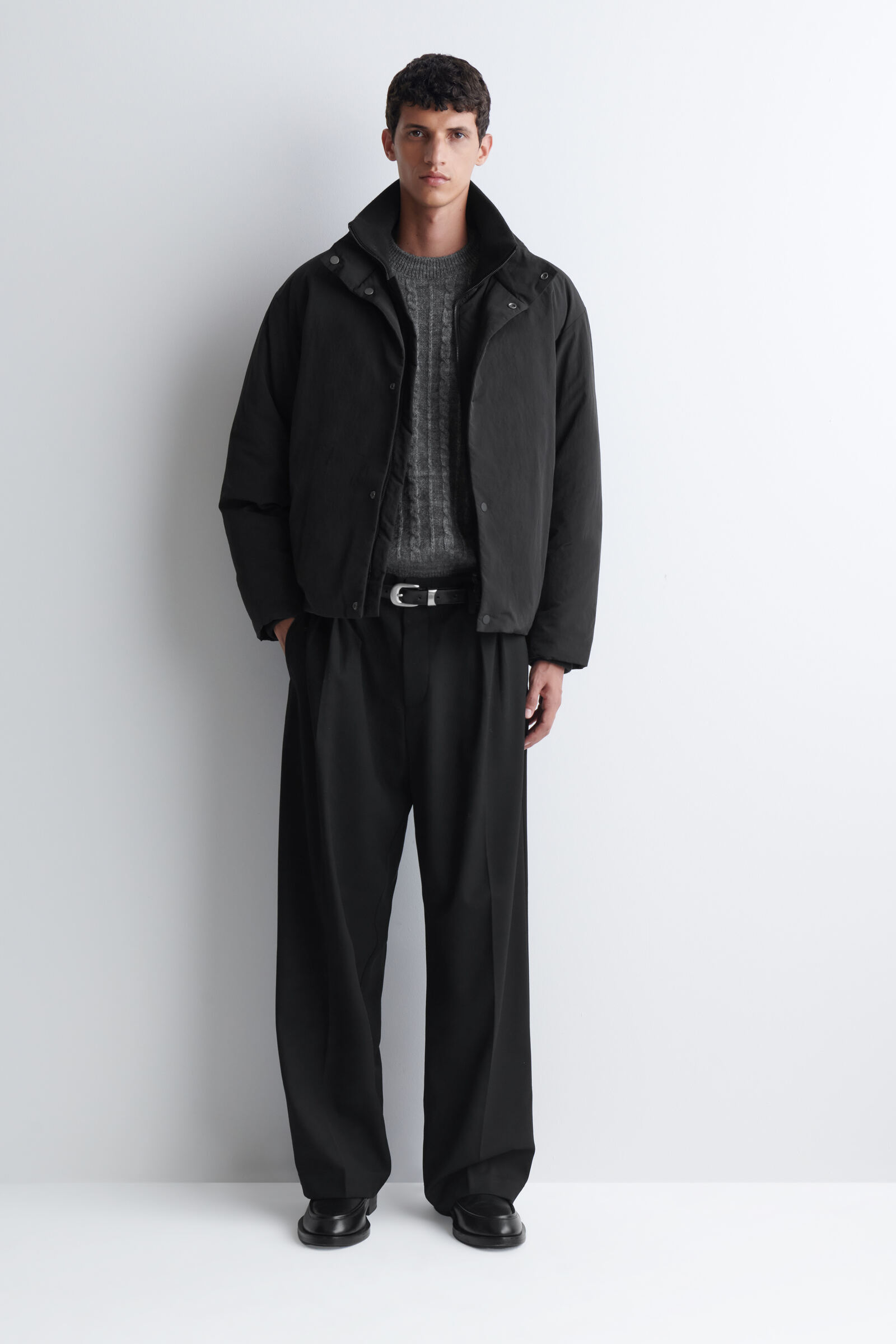 PADDED FUNNEL-NECK DOWN JACKETBLACK