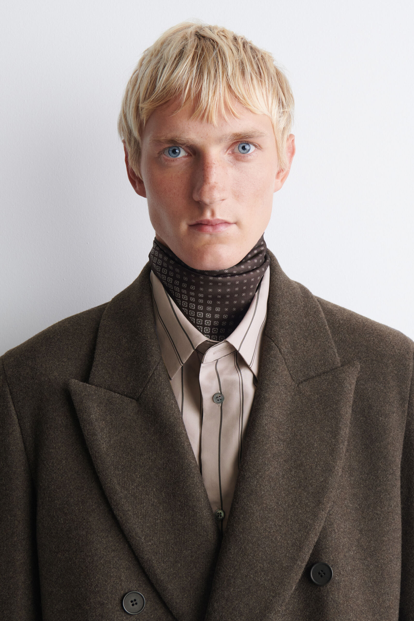 GEOMETRIC-PRINT MULBERRY SILK SCARFBURGUNDY