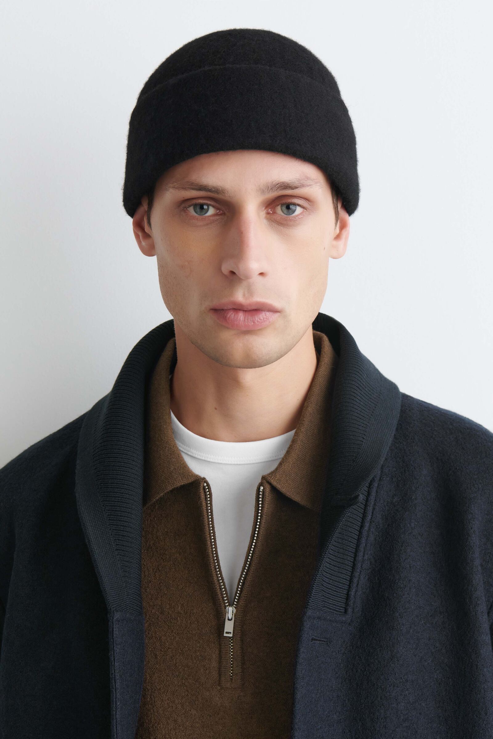 FELTED WOOL BEANIEBLACK