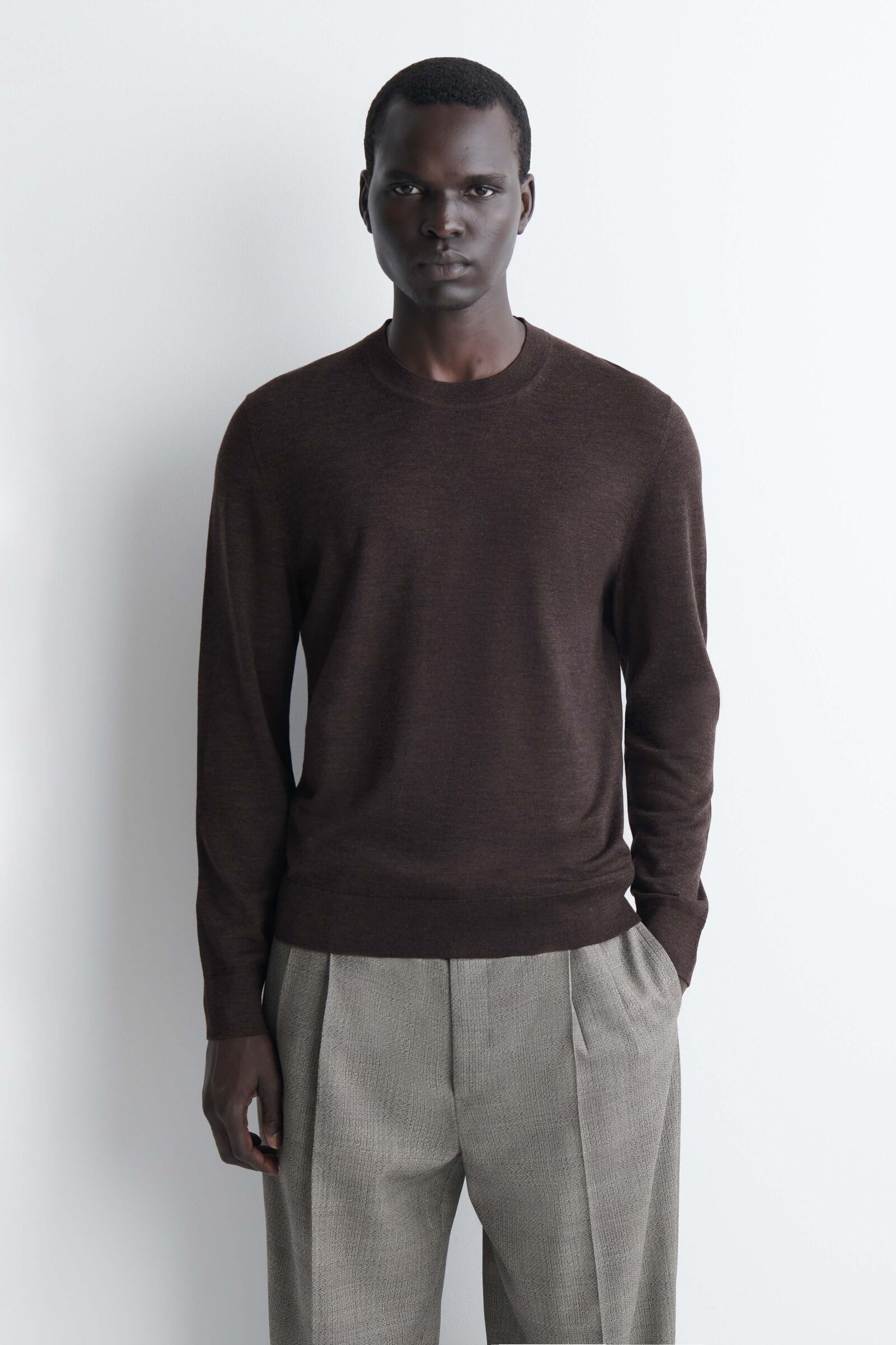 SLIM MERINO WOOL CREW-NECK JUMPERCHOCOLATE MÉLANGE