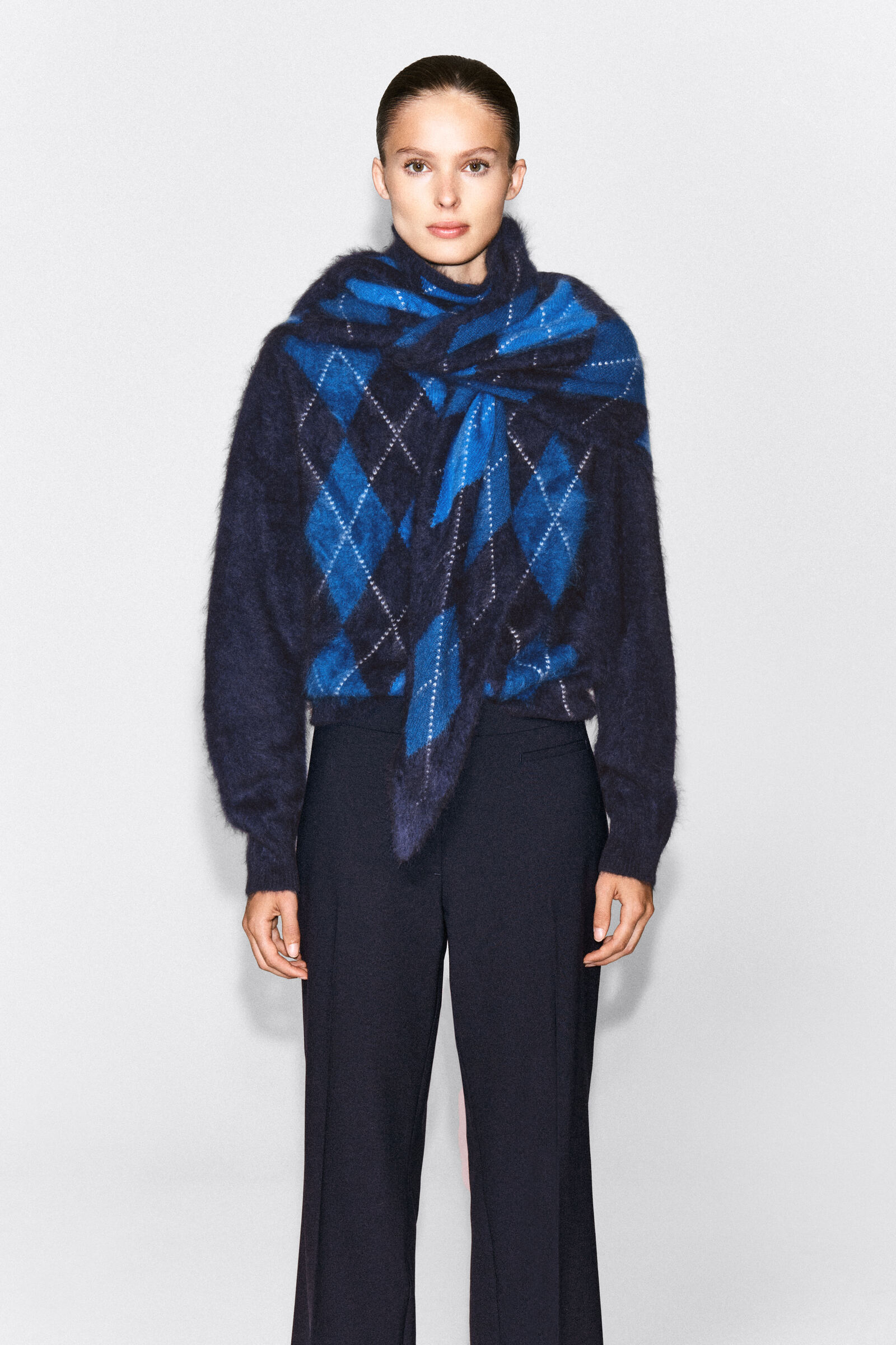 ARGYLE BRUSHED-CASHMERE TRIANGLE SCARFBLUE