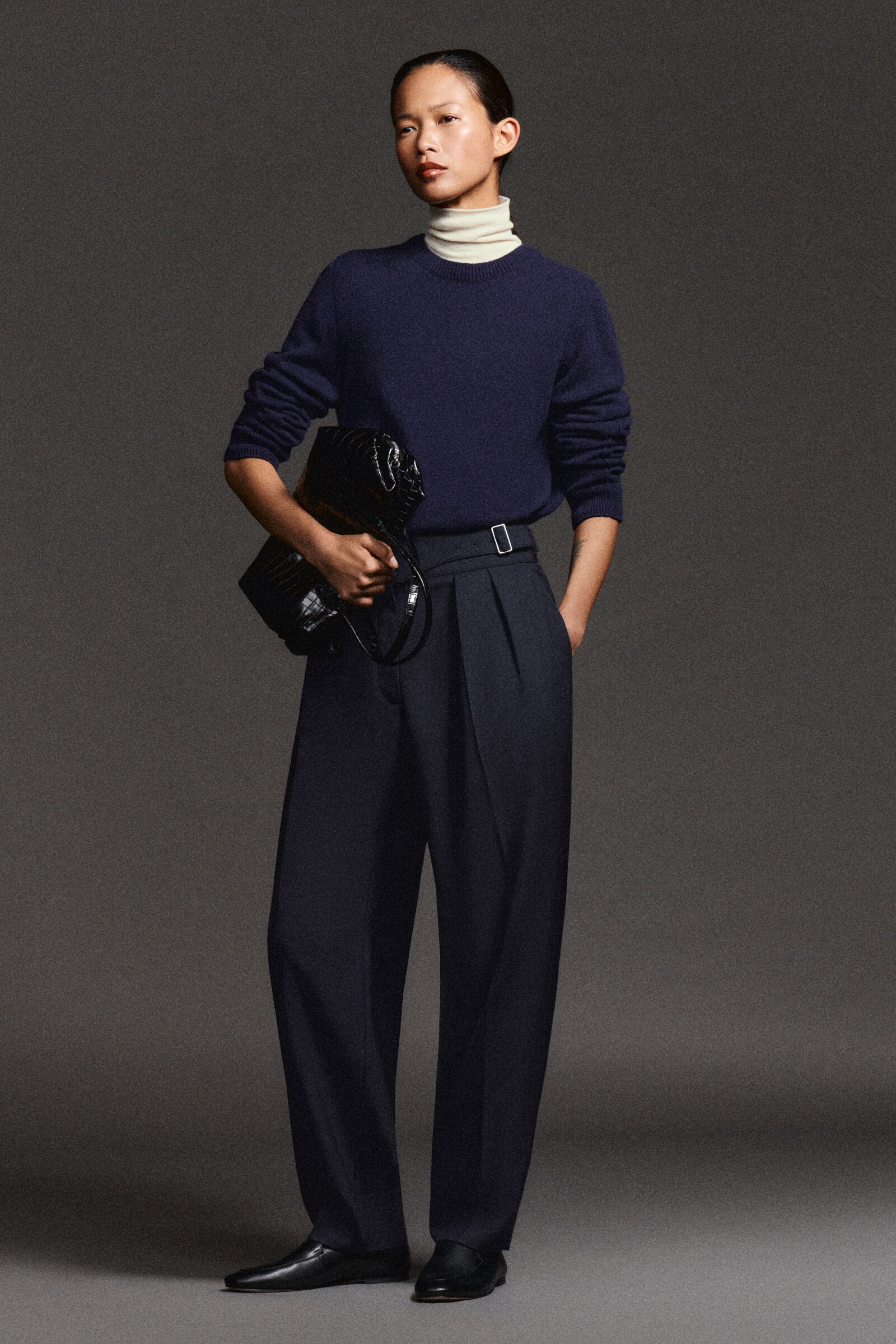 CUMMERBUND-WAIST BARREL-LEG TROUSERSNAVY
